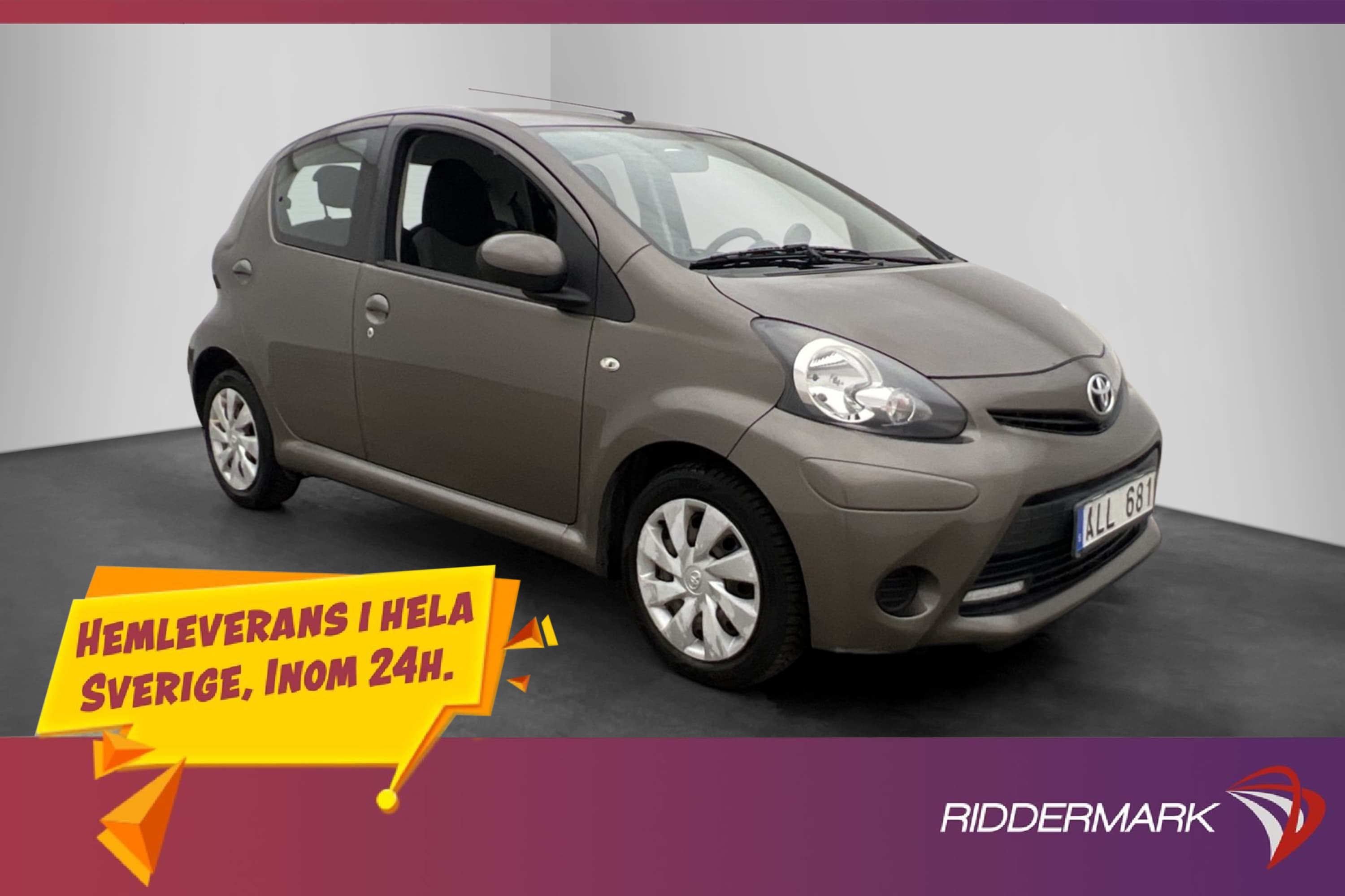 Toyota Aygo 1.0 VVT-i 68hk Bluetooth AC 0.43l/mil Låg-Skatt