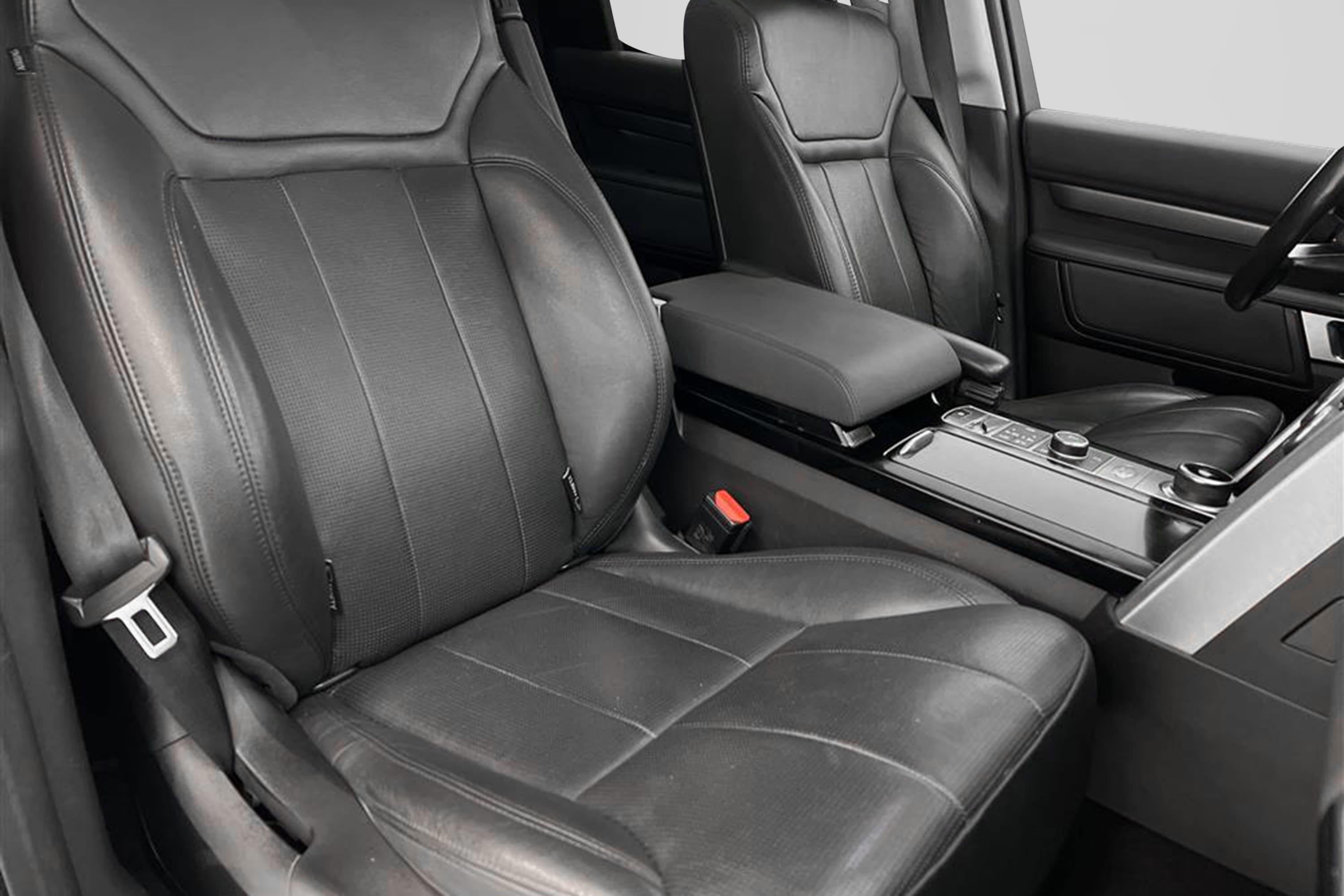 Land Rover Discovery 2.0 SD4 240hk Pano Meridian B-kam 7sits