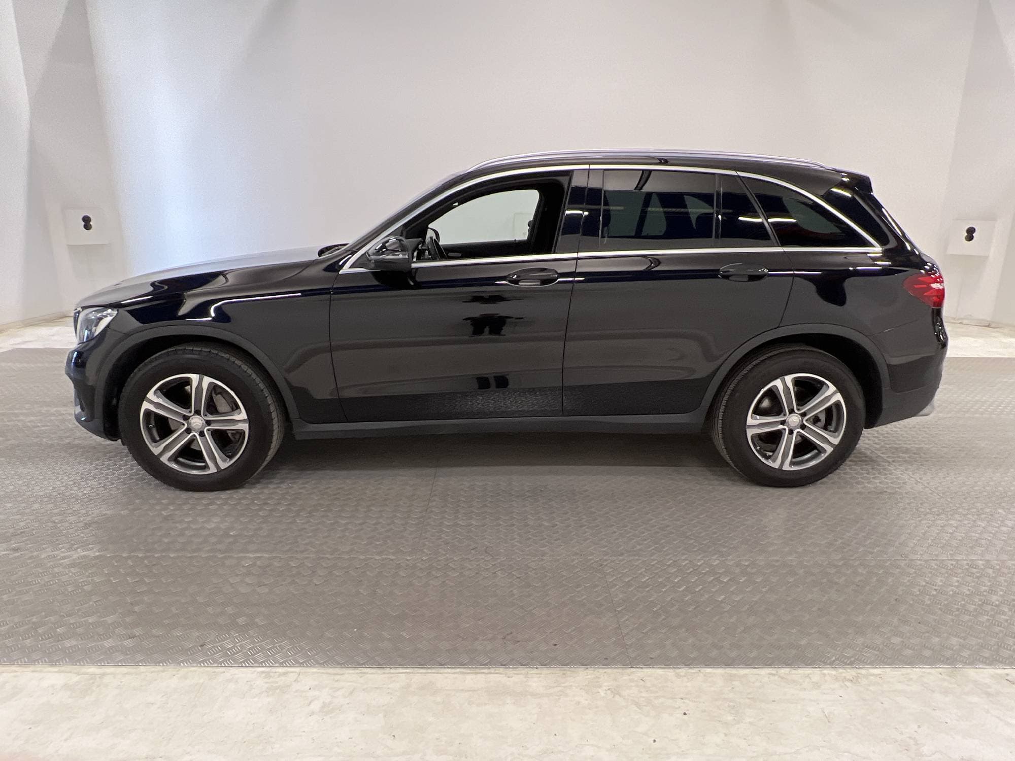 Mercedes-Benz GLC 220 d 4MATIC 9G-Tronic, 170hk, 2016exteriör