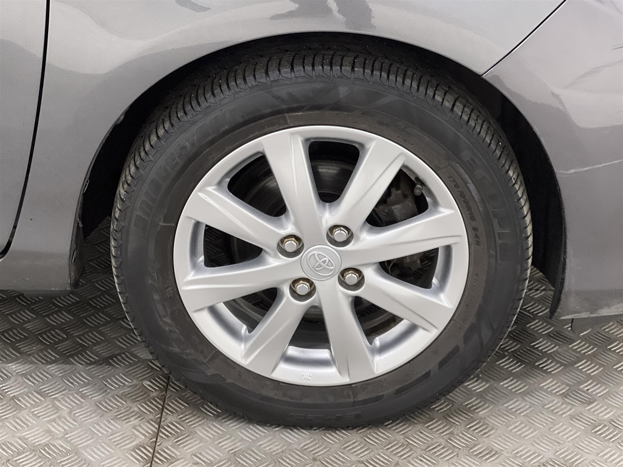 Toyota  Yaris 1.33 99hk M&K Värmare B-Kam 0,45L/Mil