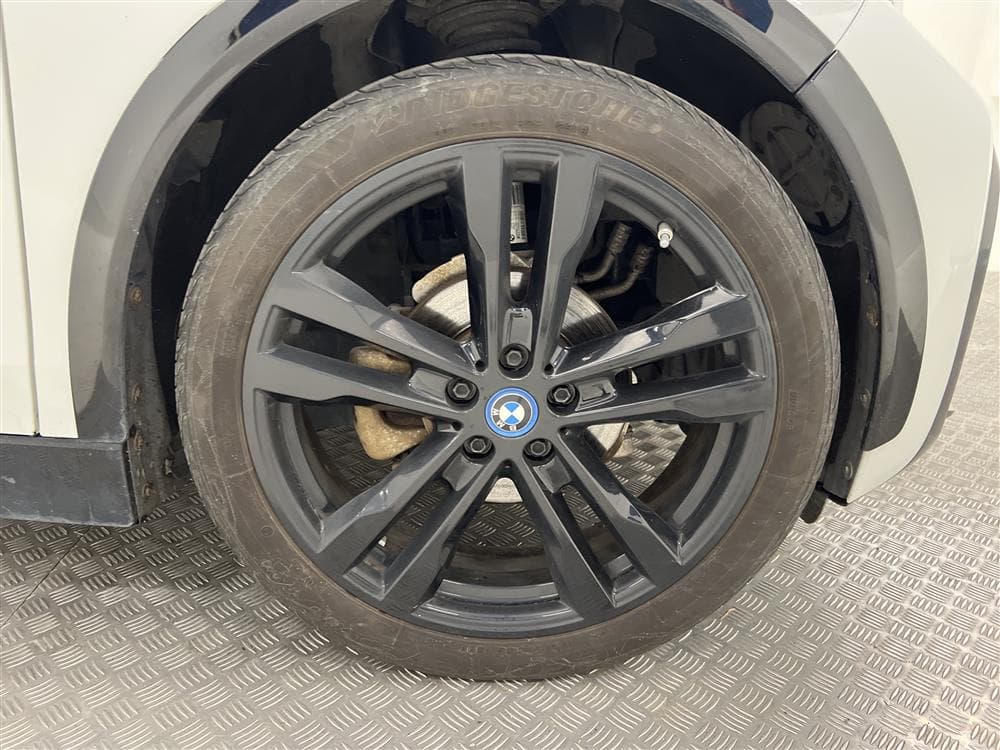 BMW i3s 94Ah 184hk Comfort Advanced Navi Snabbladdninginteriör