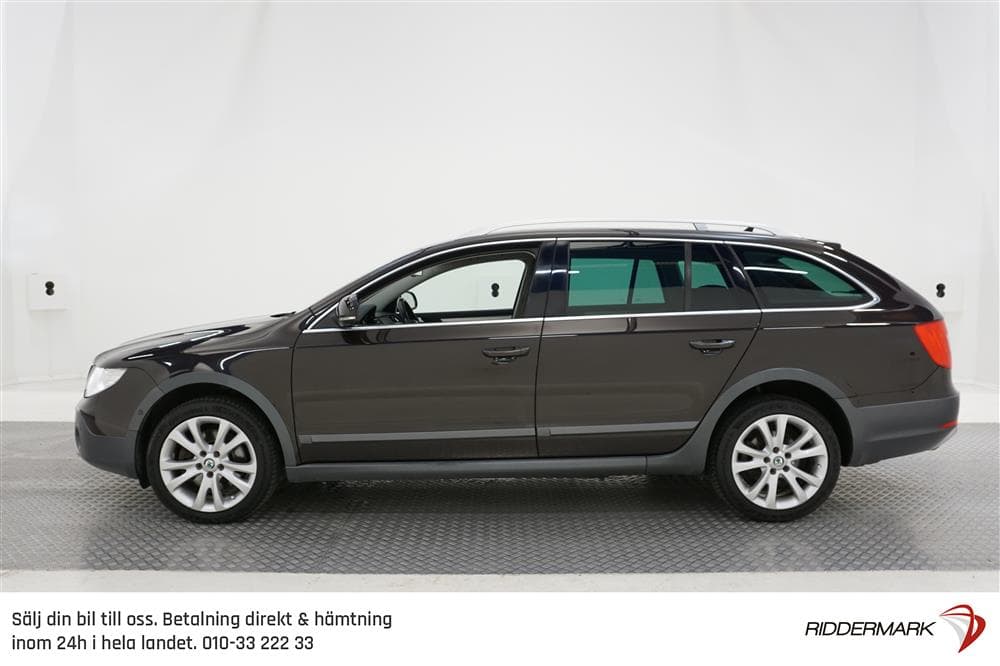 Skoda Superb 2.0 TDI Kombi 4X4 140hk