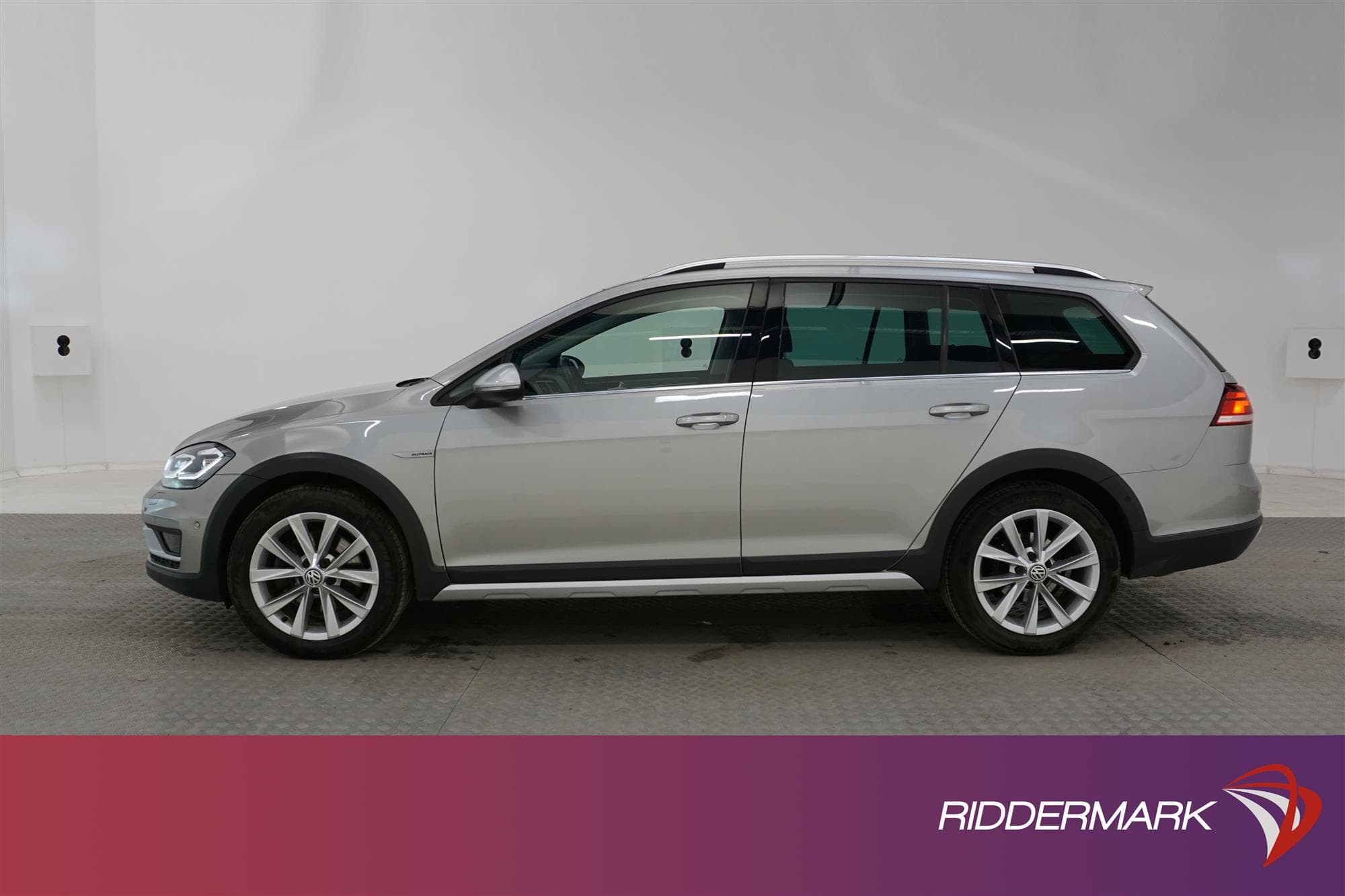 Volkswagen Golf Alltrack 4M 184hk