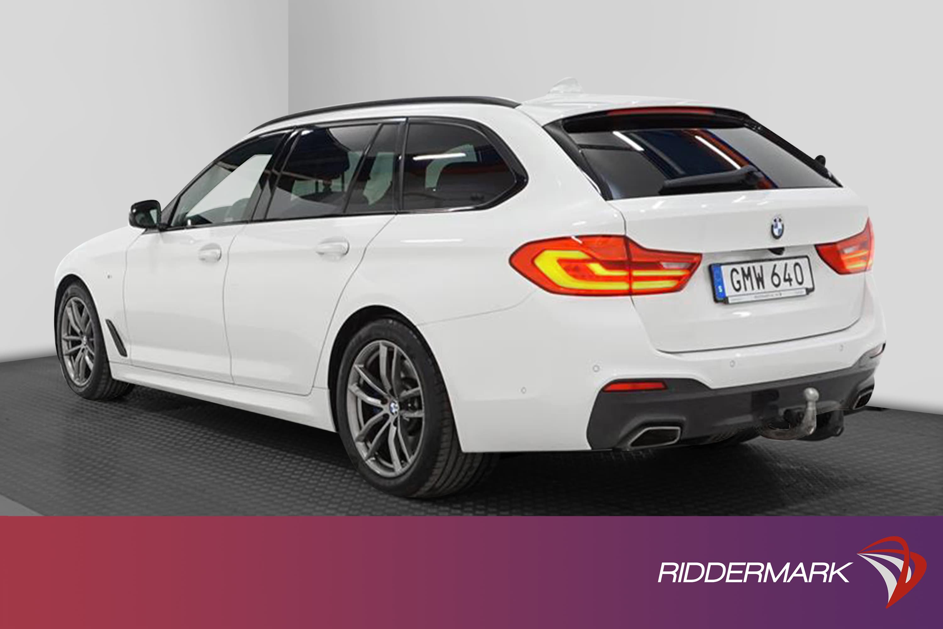 BMW 530d xDrive M Sport Innovation H/K Värmare 360°Kam Pano