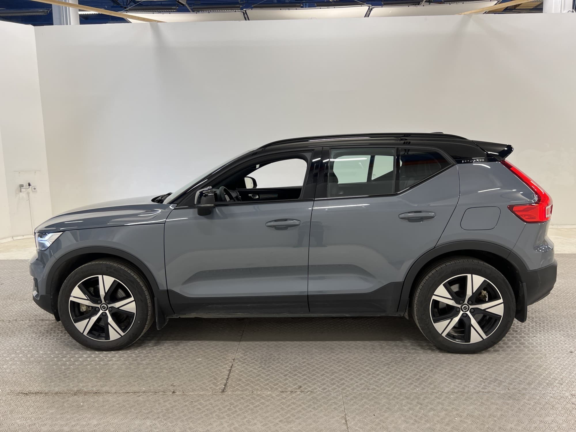 Volvo XC40 P8 AWD Recharge, 408hk, 2021