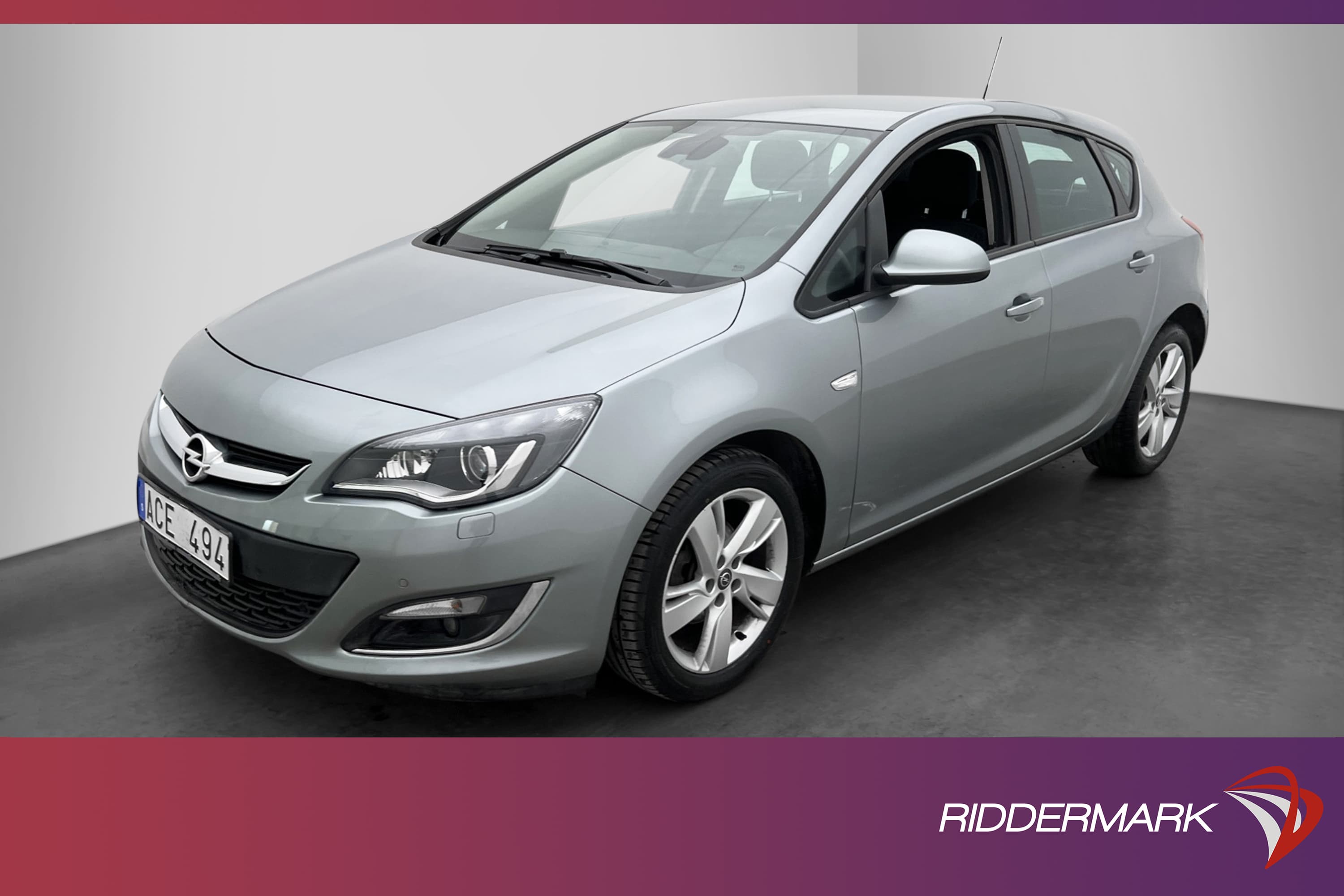 Opel Astra 1.4 Turbo 140hk Rattvärme Farthållare P-Sensorer 