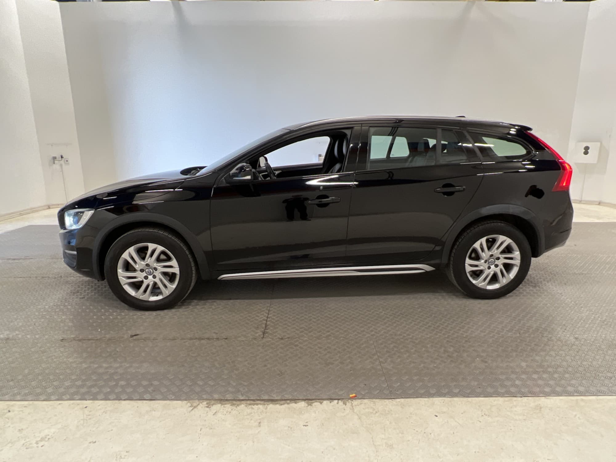 Volvo V60 D4 Cross Country