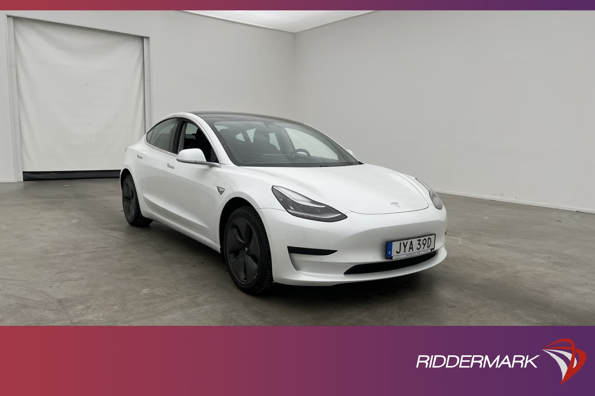 Tesla Model 3 Standard Range Plus