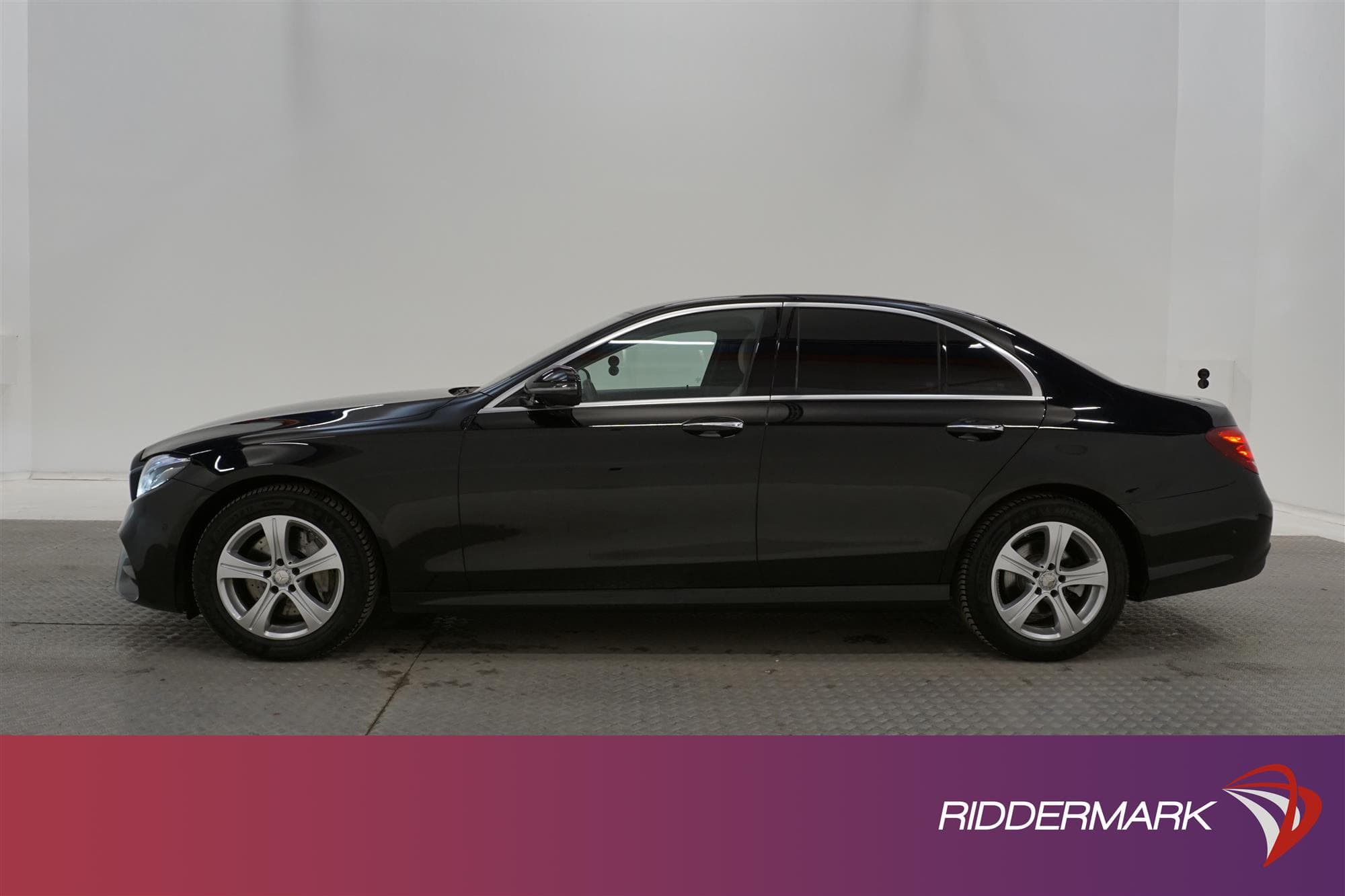 Mercedes-Benz E 220 d 9G AMG