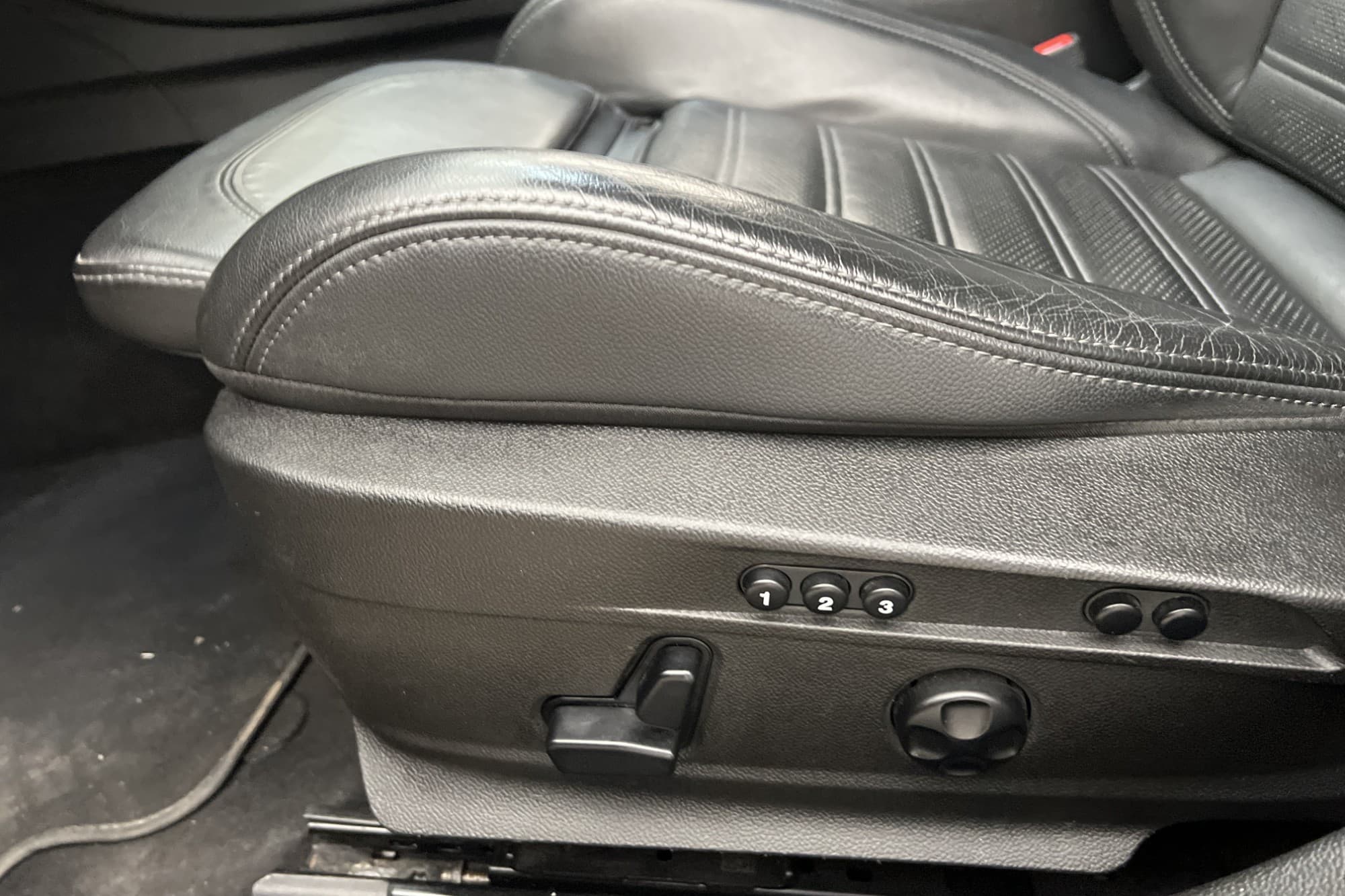 Alfa Romeo Giulia 2.2 Q4 210hk Veloce Skinn Navi Rattvärme