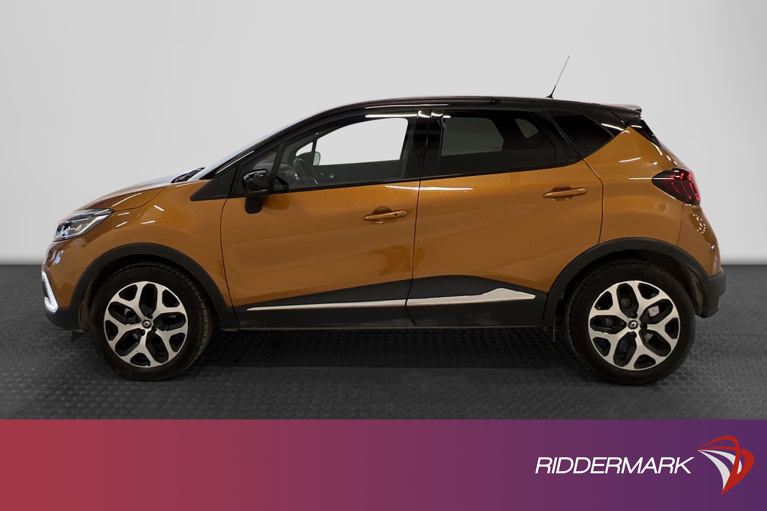 Renault Captur 1.3 TCe 150hk INTENS