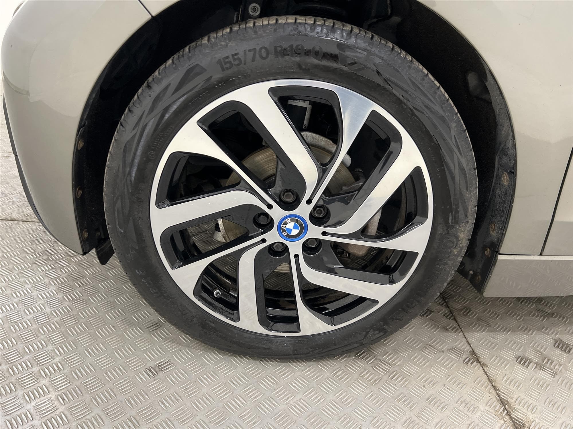 BMW i3 60Ah REX 170hk Comfort Snabbladdning Navi Välservad