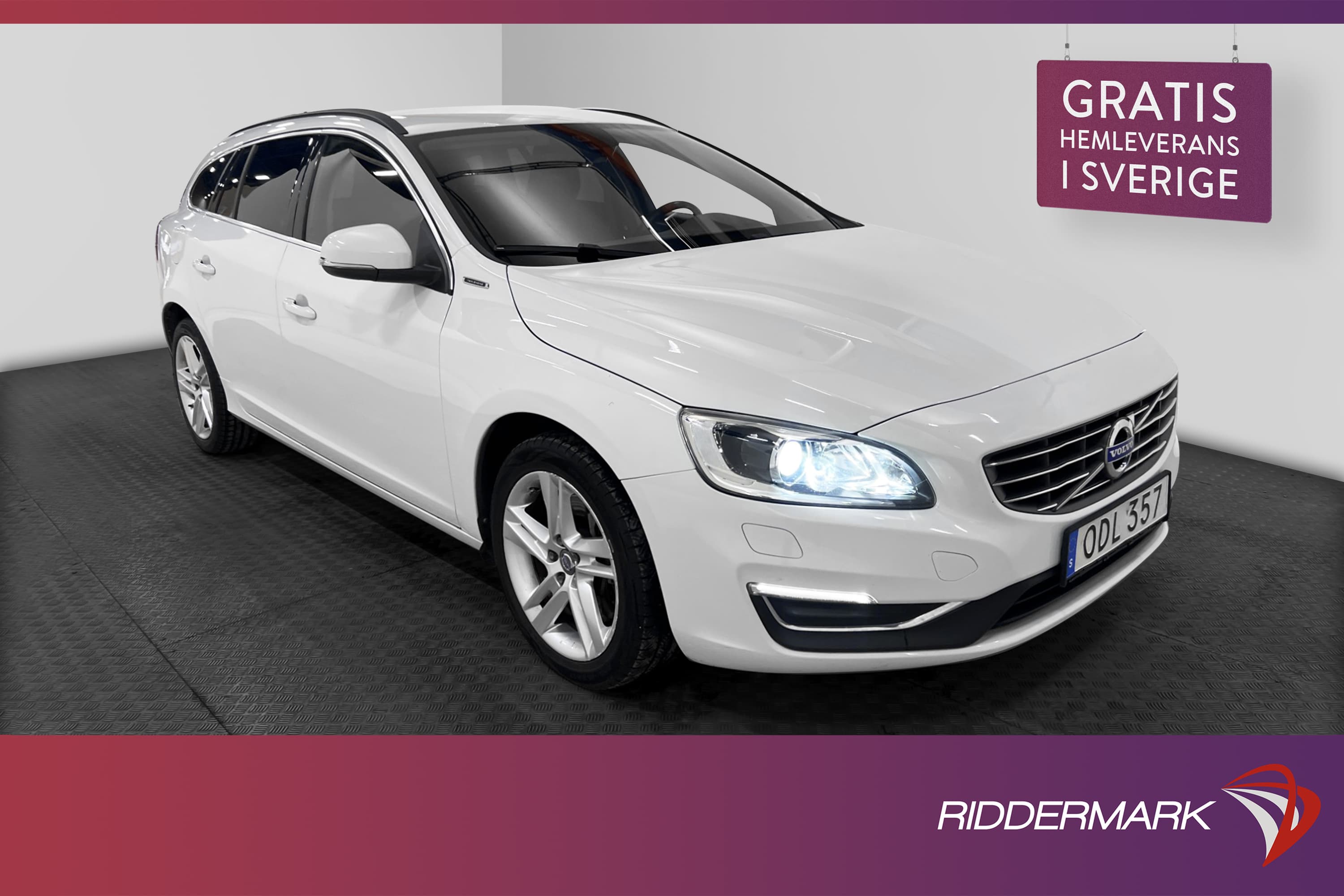 Volvo V60 D5 Plug-in Hybrid AWD