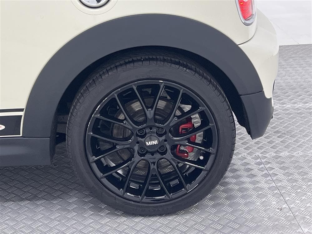 MINI John Cooper Works 211hk Navi H/K Skinn LÅGMIL 0,58l/milinteriör