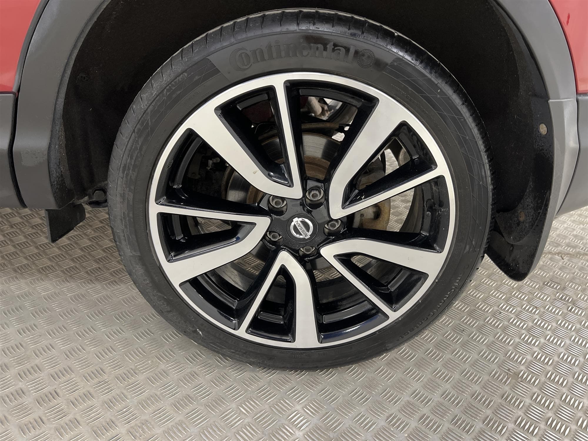 Nissan Qashqai 1.2 115hk 2 Brukare M&K-Värm Pano 360 Navi 