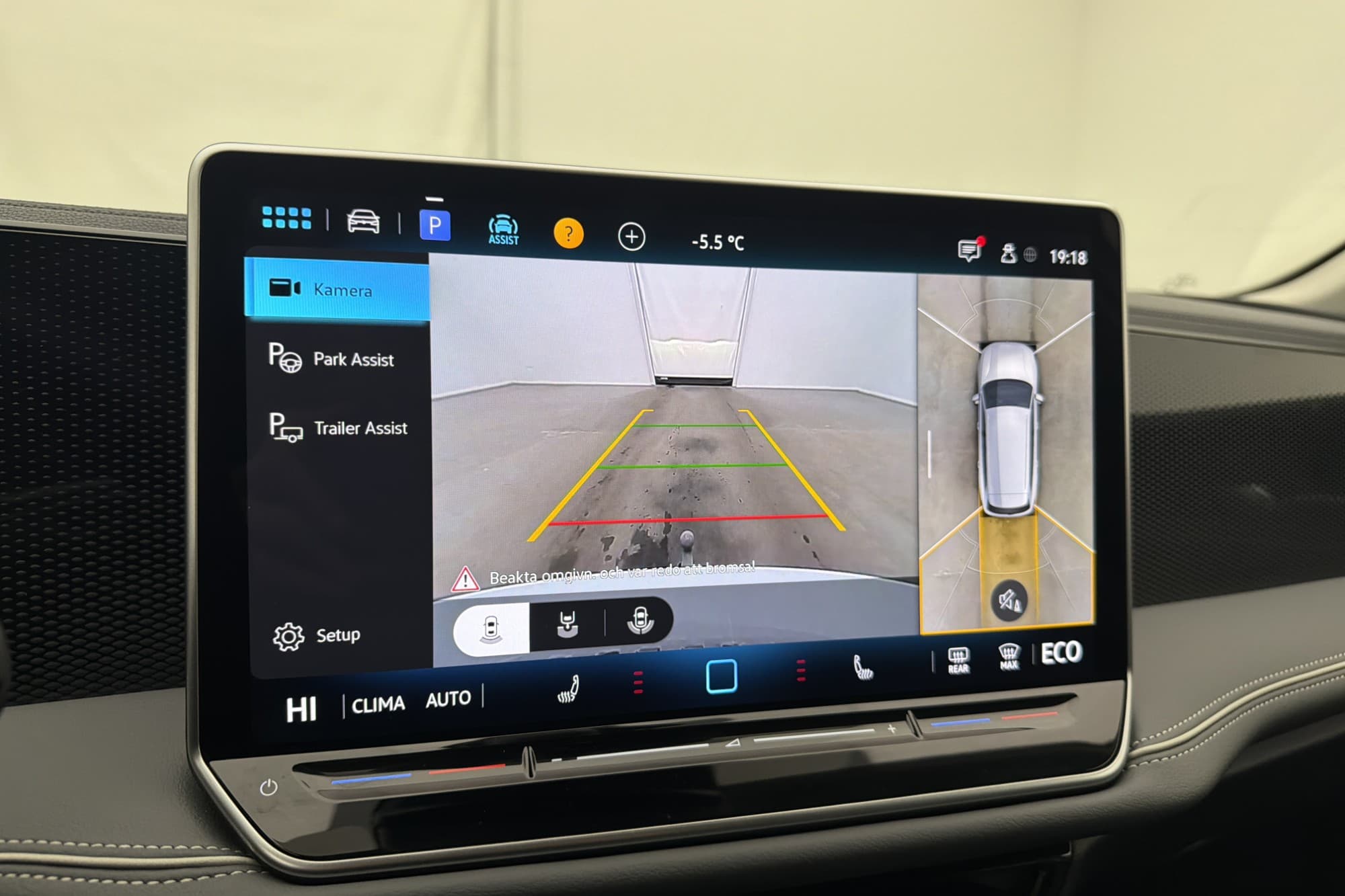 Volkswagen Passat eHybrid Värmare Dragkrok 360° Massage