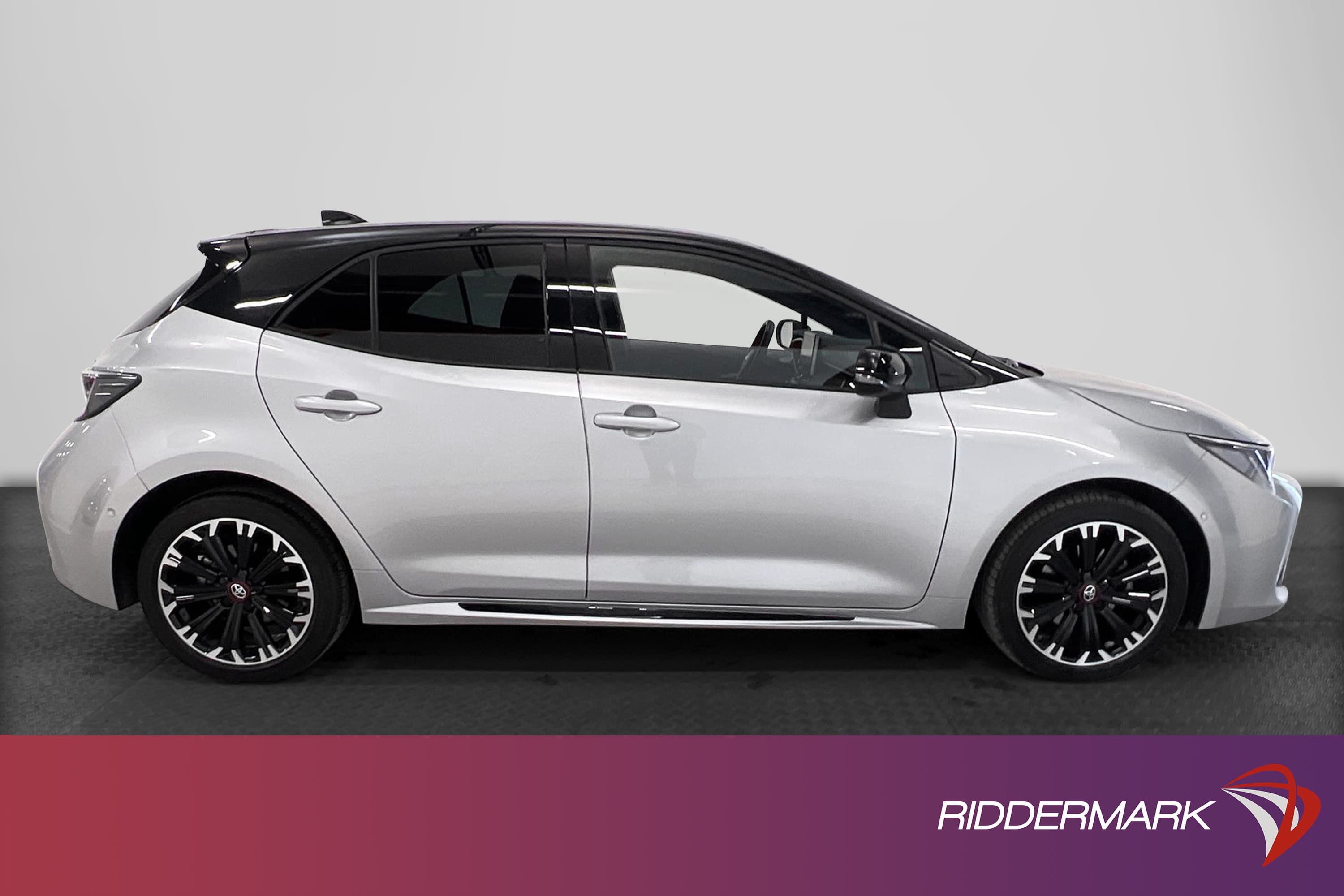 Toyota Corolla Hybrid e-CVT 122hk GR Sports Navi B-Kam