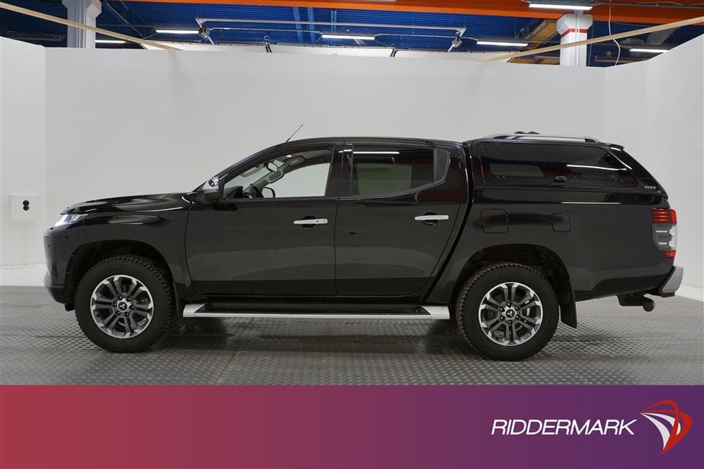 Mitsubishi L200 Premium 2.2D Automat 4WD Kamera Drag
