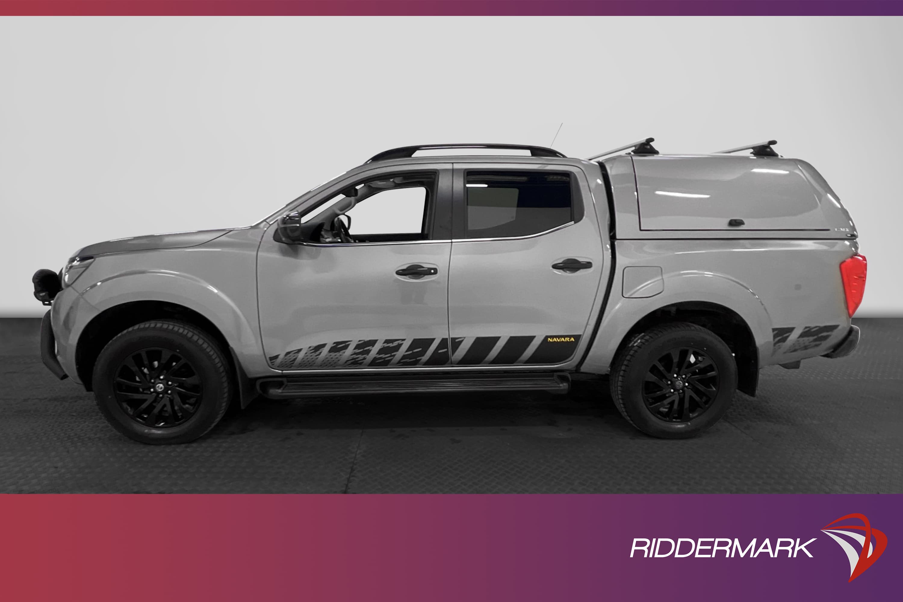 Nissan Navara N-Guard 2.3 4WD 190hk Värmare Skinn Drag Moms 