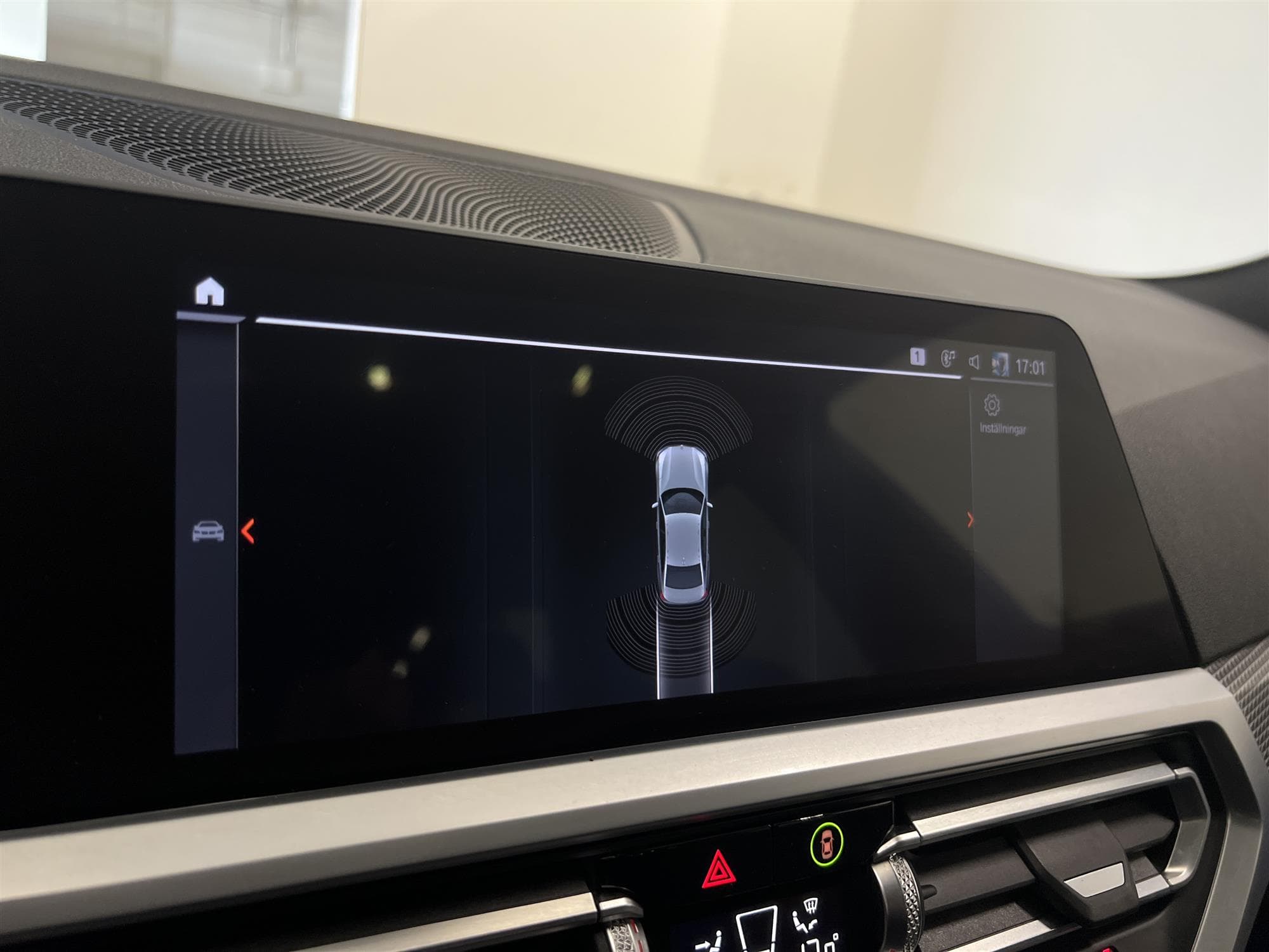 BMW 330i xDrive 258hk M Sport H/K Display Key Navi Drag Värm