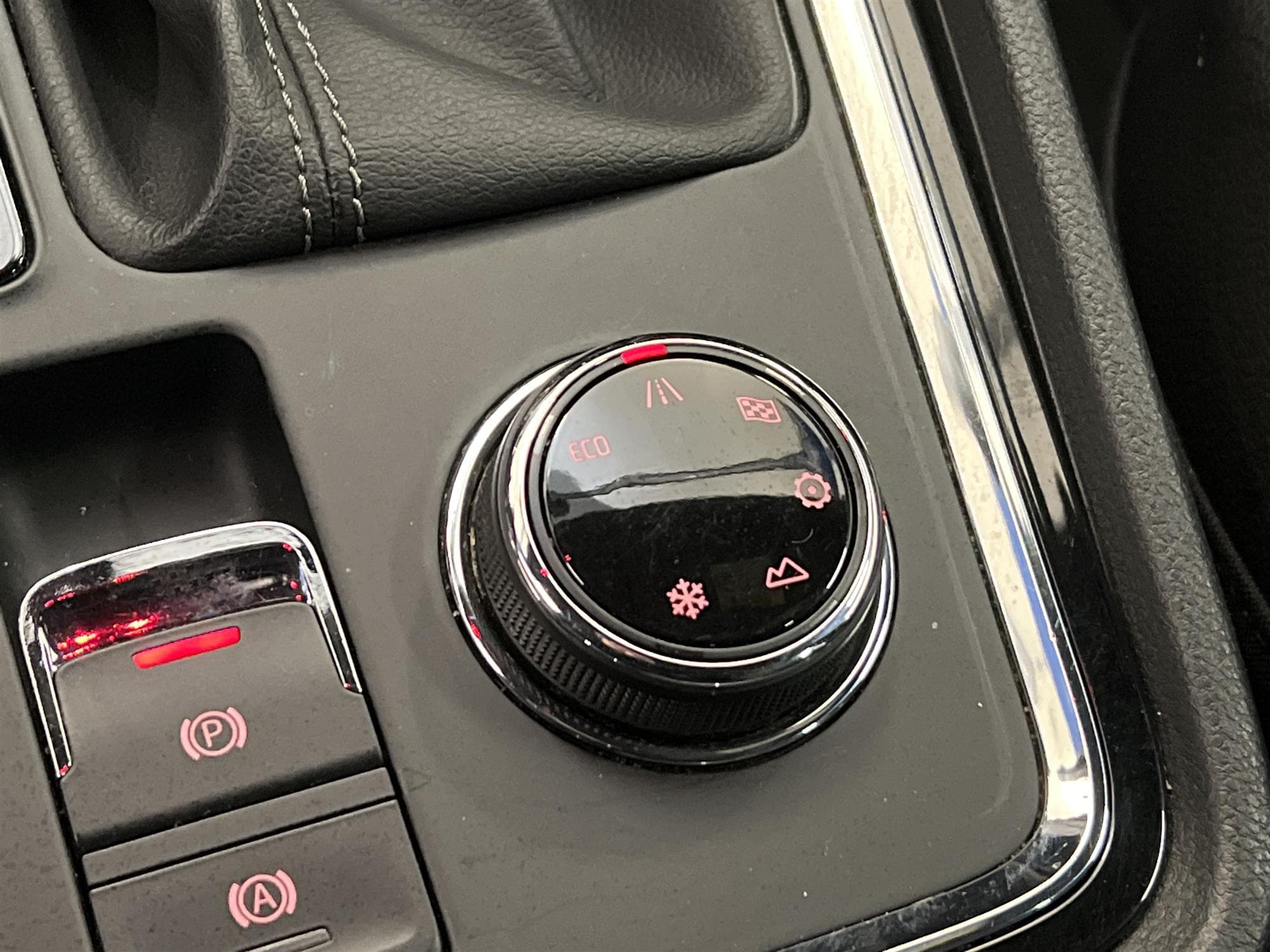 SEAT Ateca 1.4 TSI 4Drive 140hk  Drag B-Kam Carplay Adaptiv