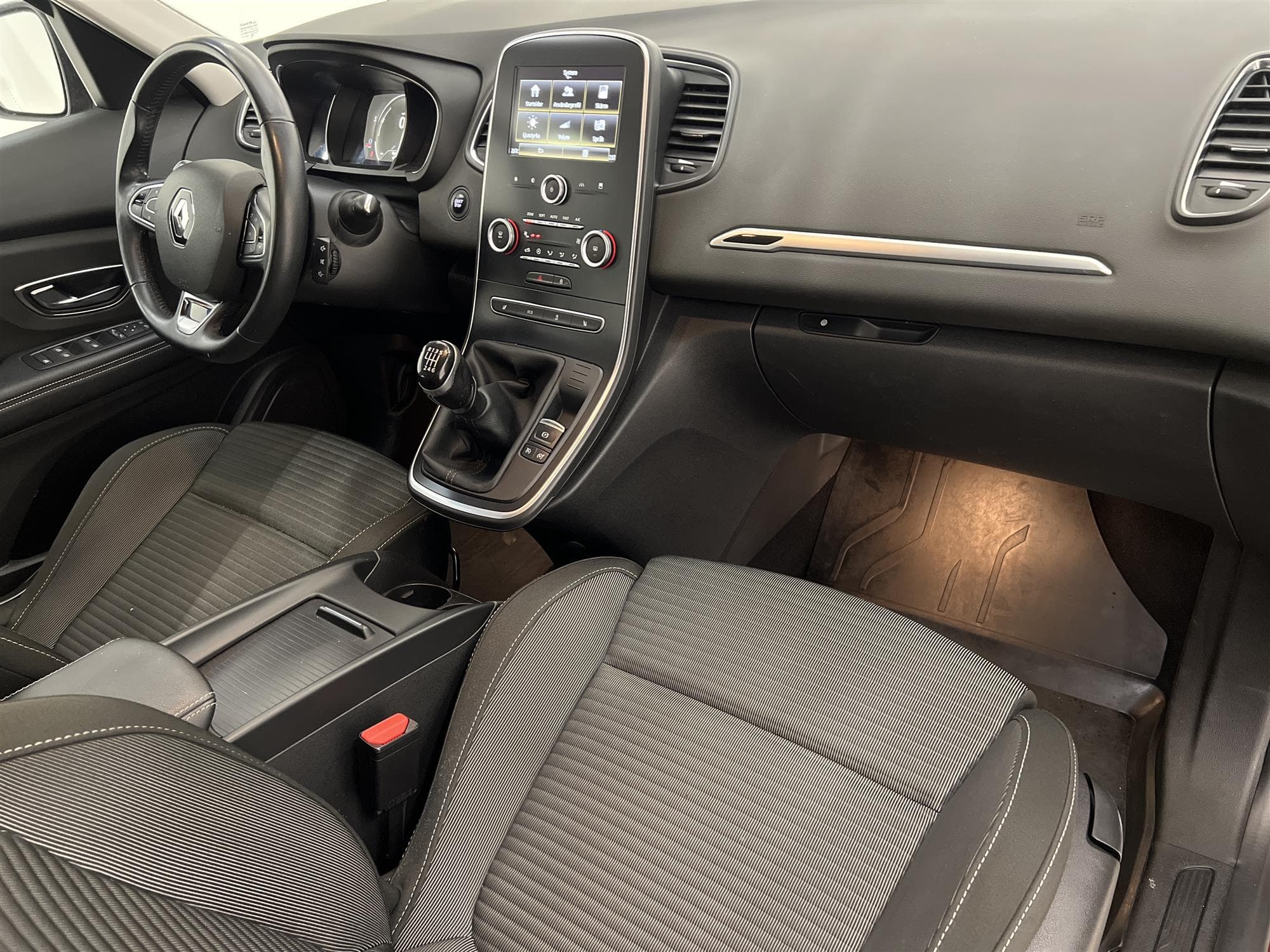 Renault Grand Scénic 1.2 TCe 132hk 7 Sits Navigator Keyless 