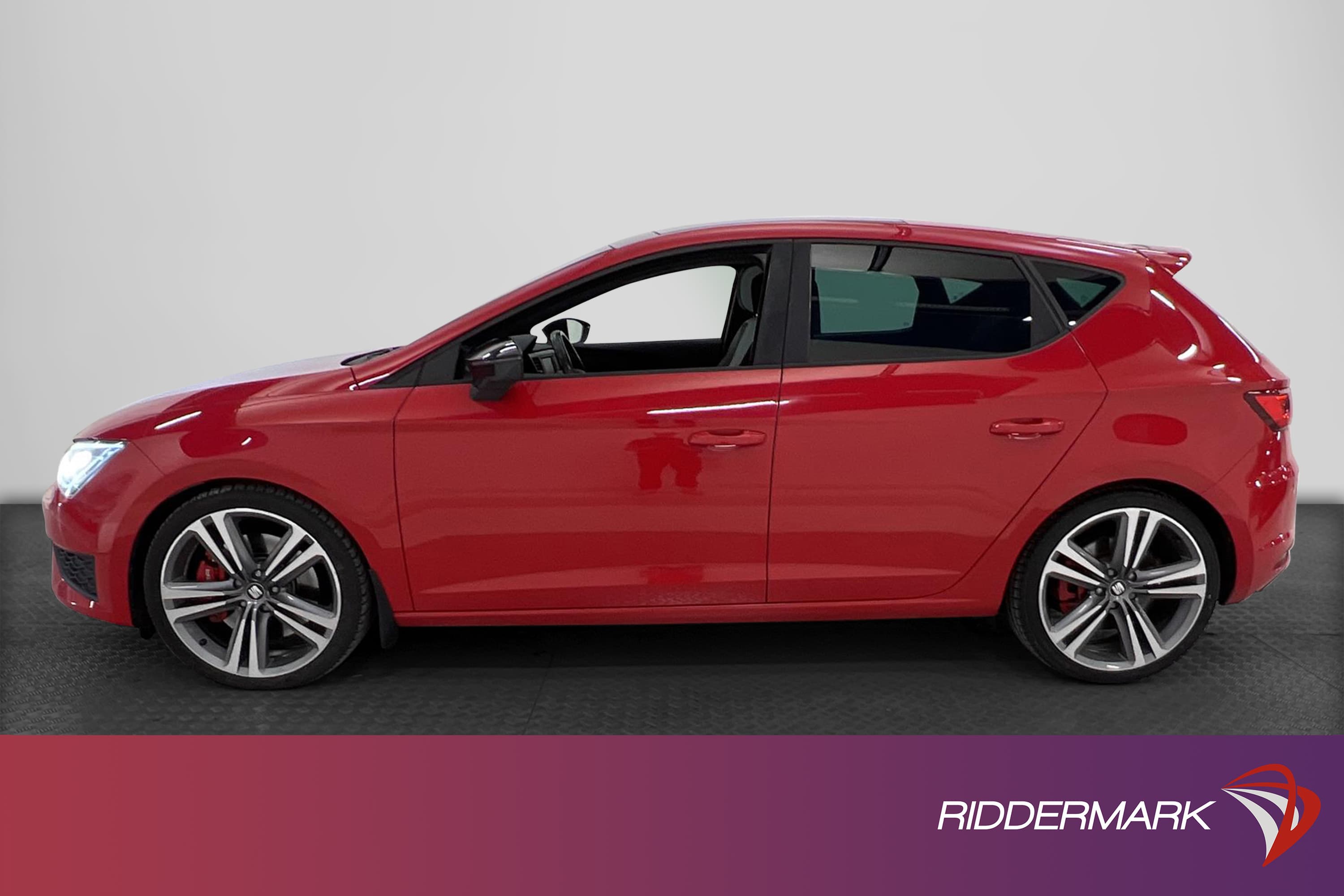 SEAT Leon Cupra 2.0 TSI 280 hk Panorama Navigation Alcantara