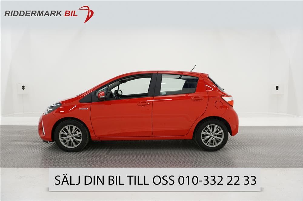 Toyota Yaris 1.5 Hybrid 101hk B-Kam 