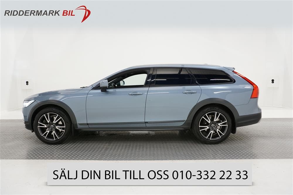 Volvo V90 Cross Country D4 AWD Pro Pano D-Värme VOC Skinnexteriör