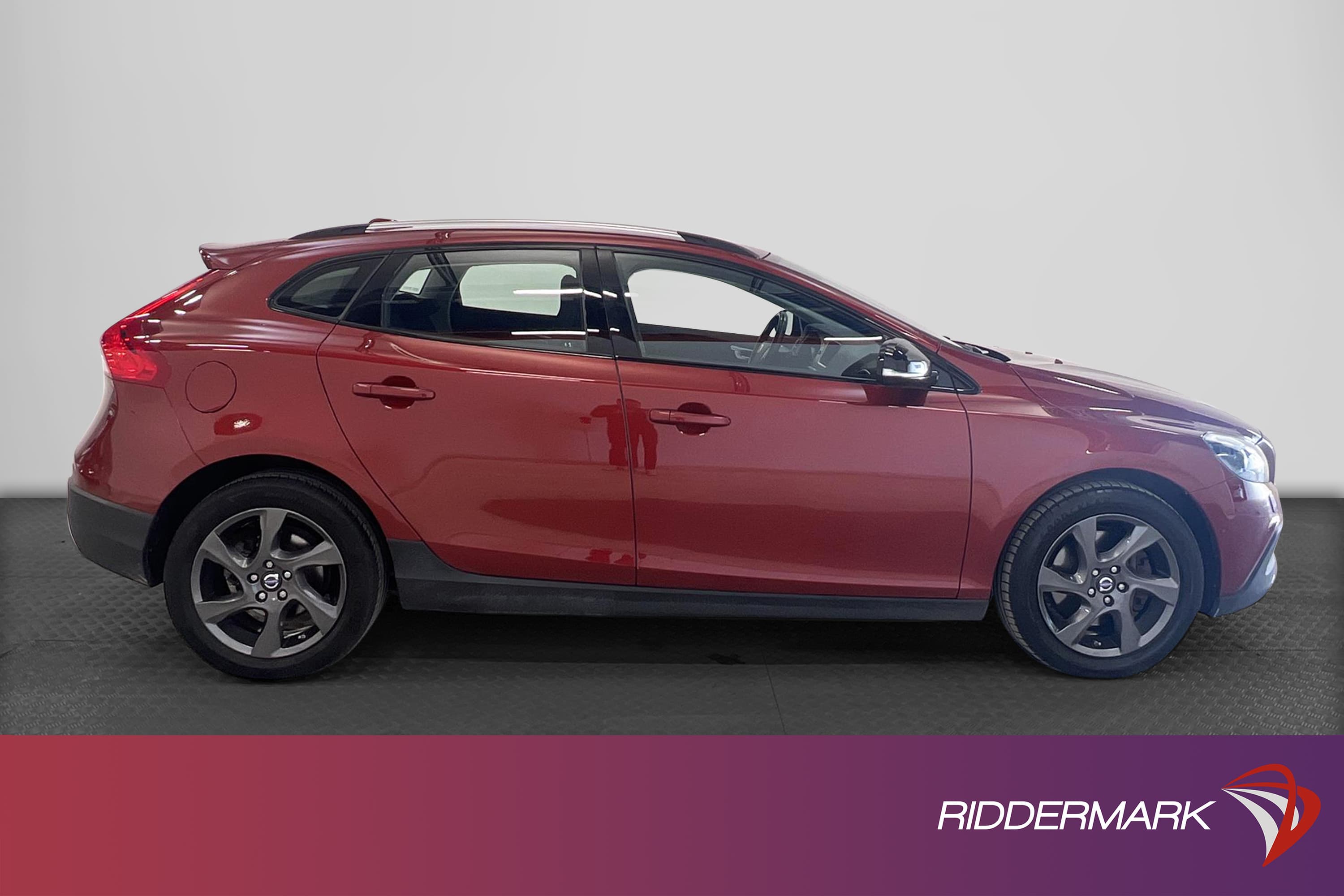 Volvo V40 Cross Country D4 190hk Momentum VOC D-Värm Drag