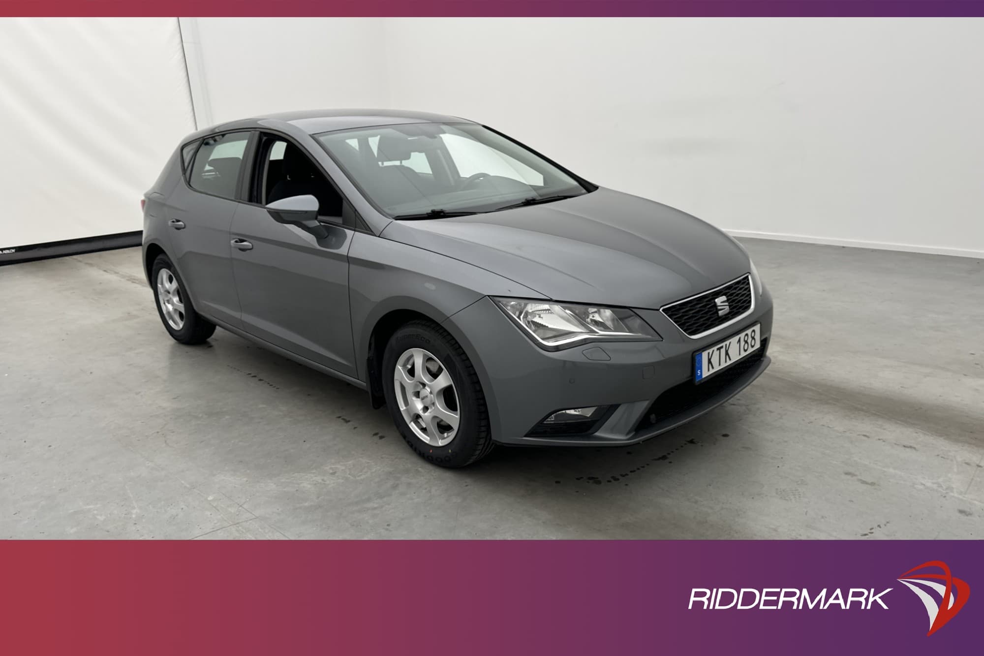 SEAT Leon TSI 110hk Style P-sensorer M&K-värme Farthållare