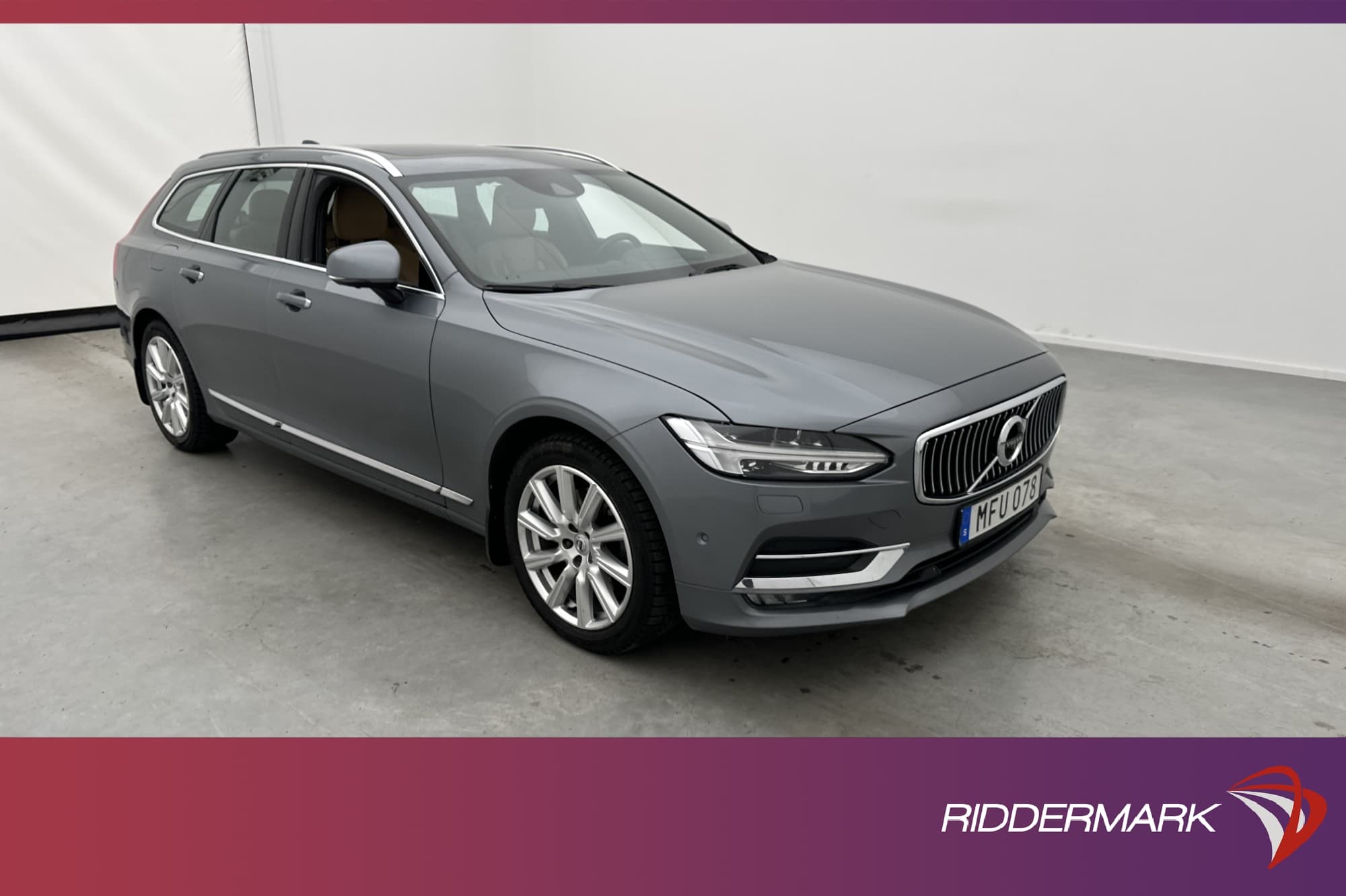 Volvo V90 D5 AWD