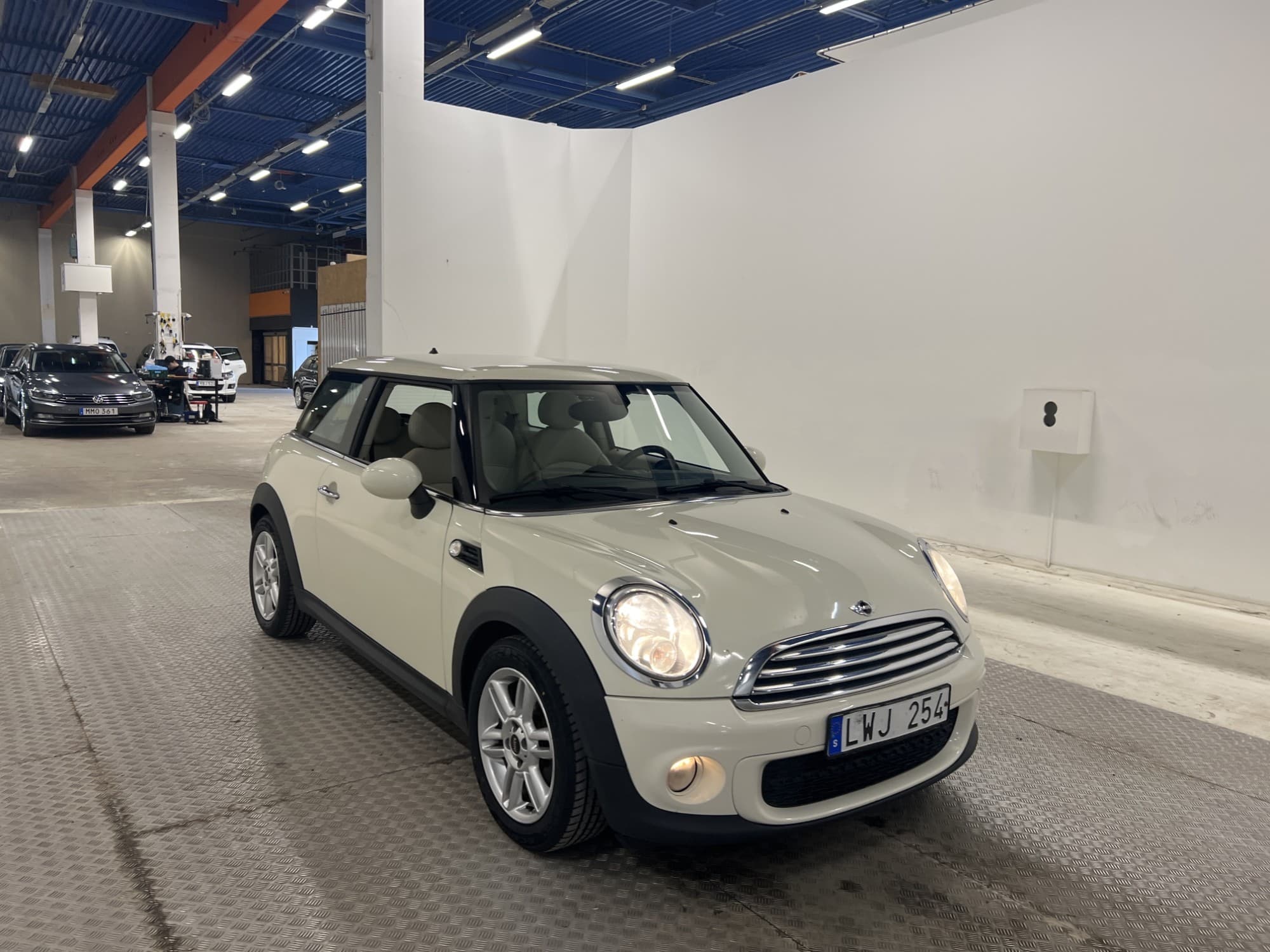 MINI Cooper D 112hk Sensorer Skinn Välservad 0,38l/mil