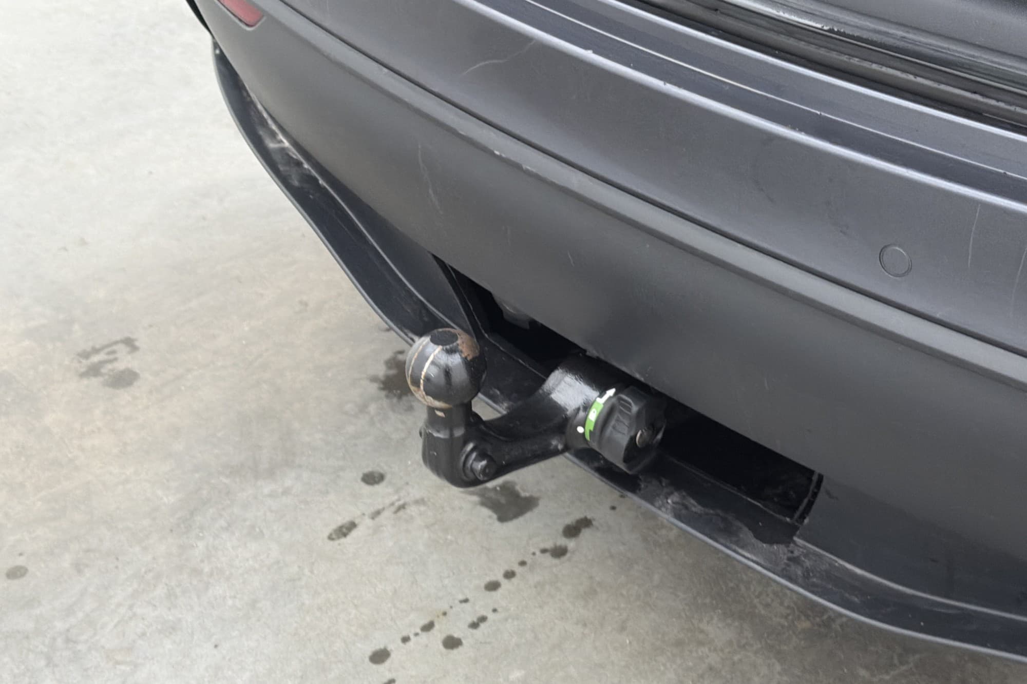 Tesla Model Y Long Range AWD Autopilot Dragkrok Svensksåld