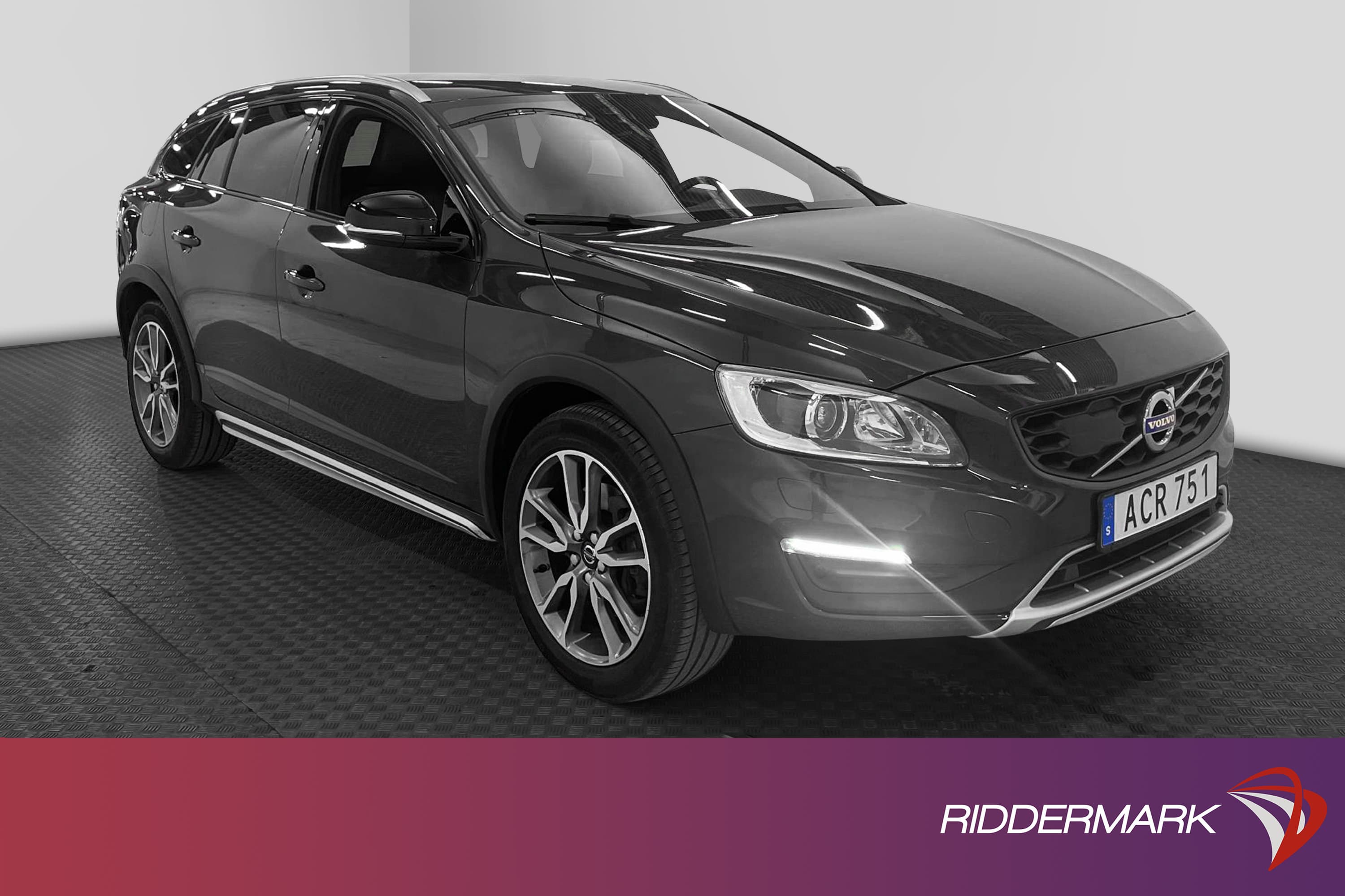 Volvo V60 Cross Country D4 AWD 220hk