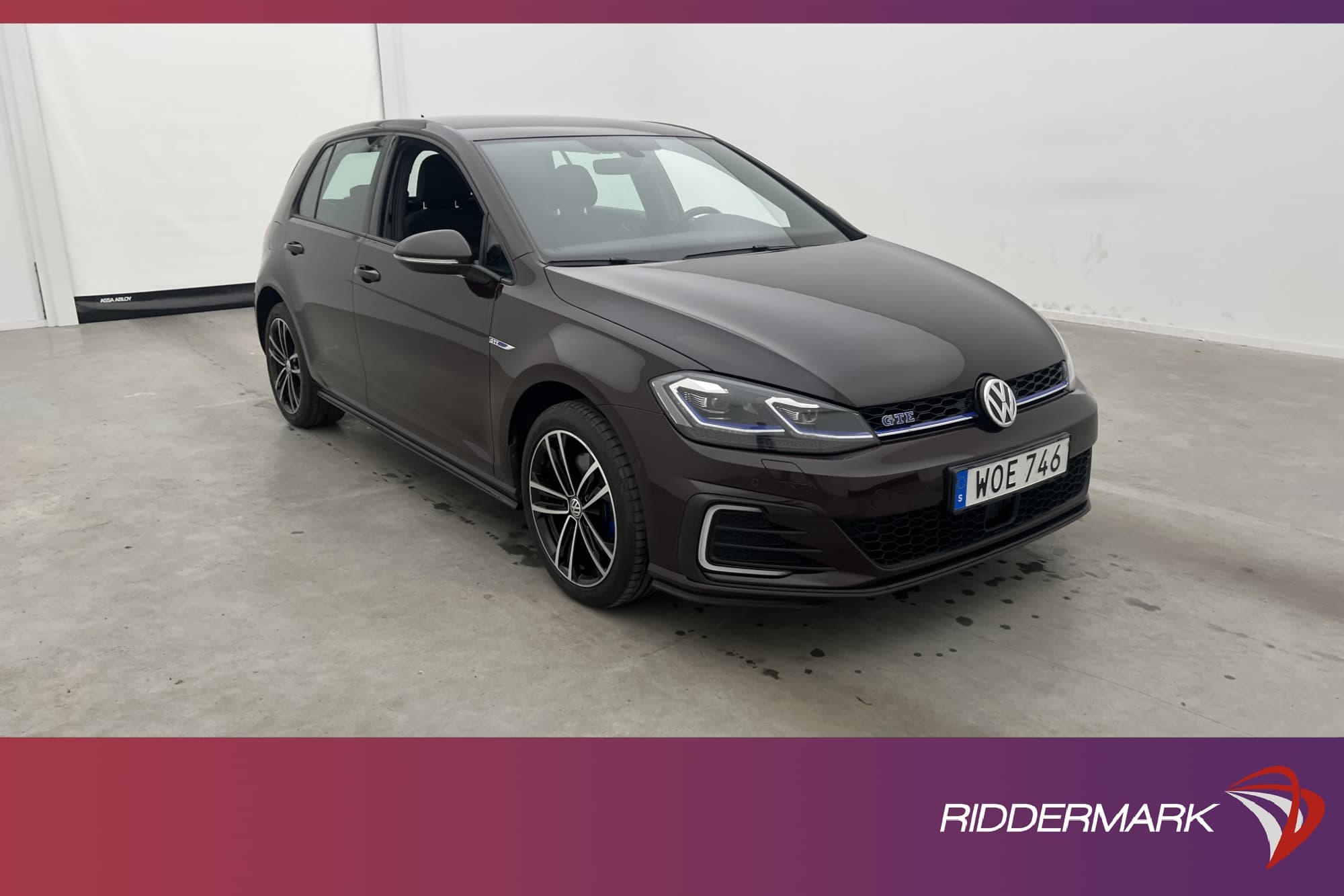 Volkswagen Golf GTE 204hk