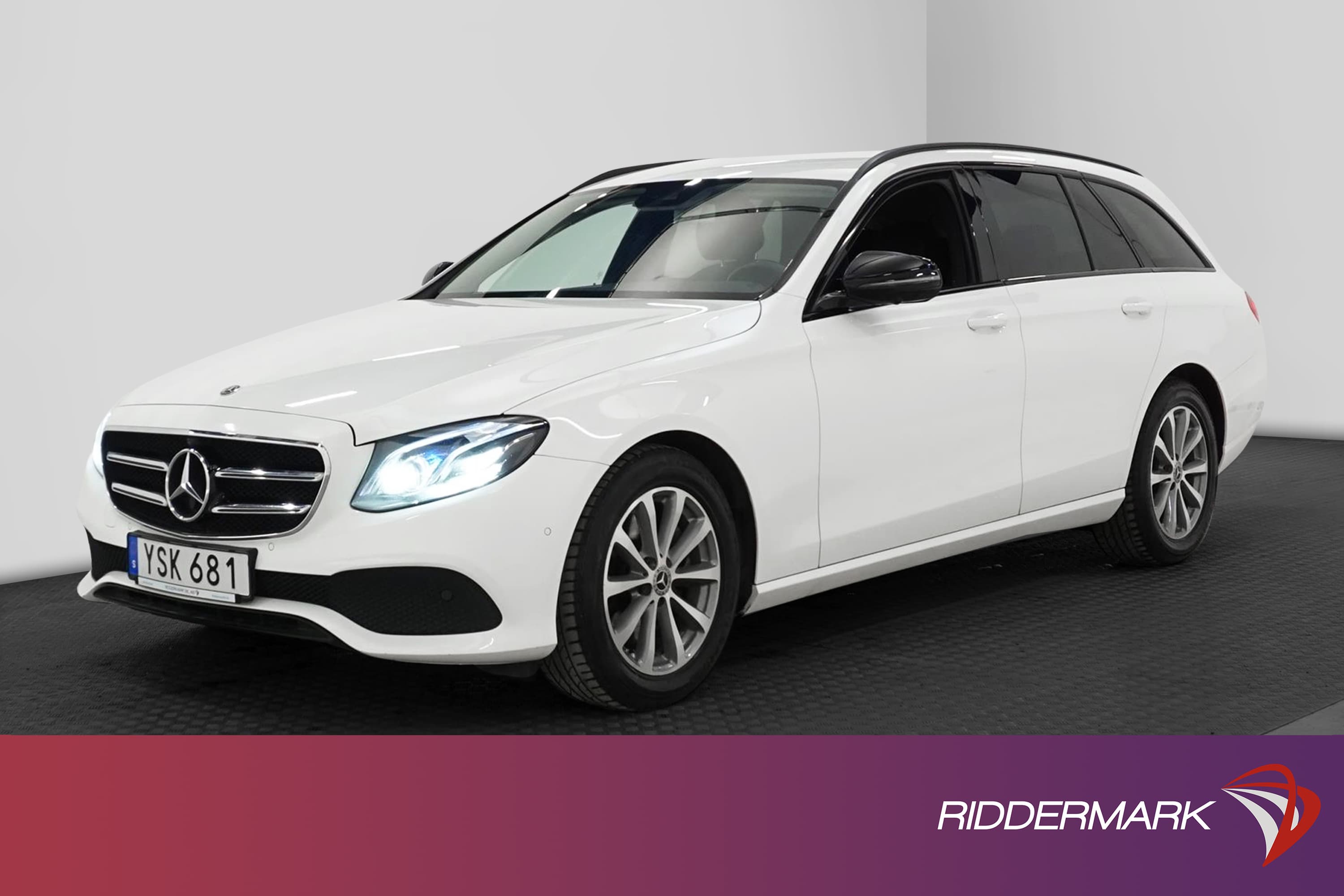 Mercedes-Benz E 220 T d 4Matic 194hk Värmare 360° Navi Drag