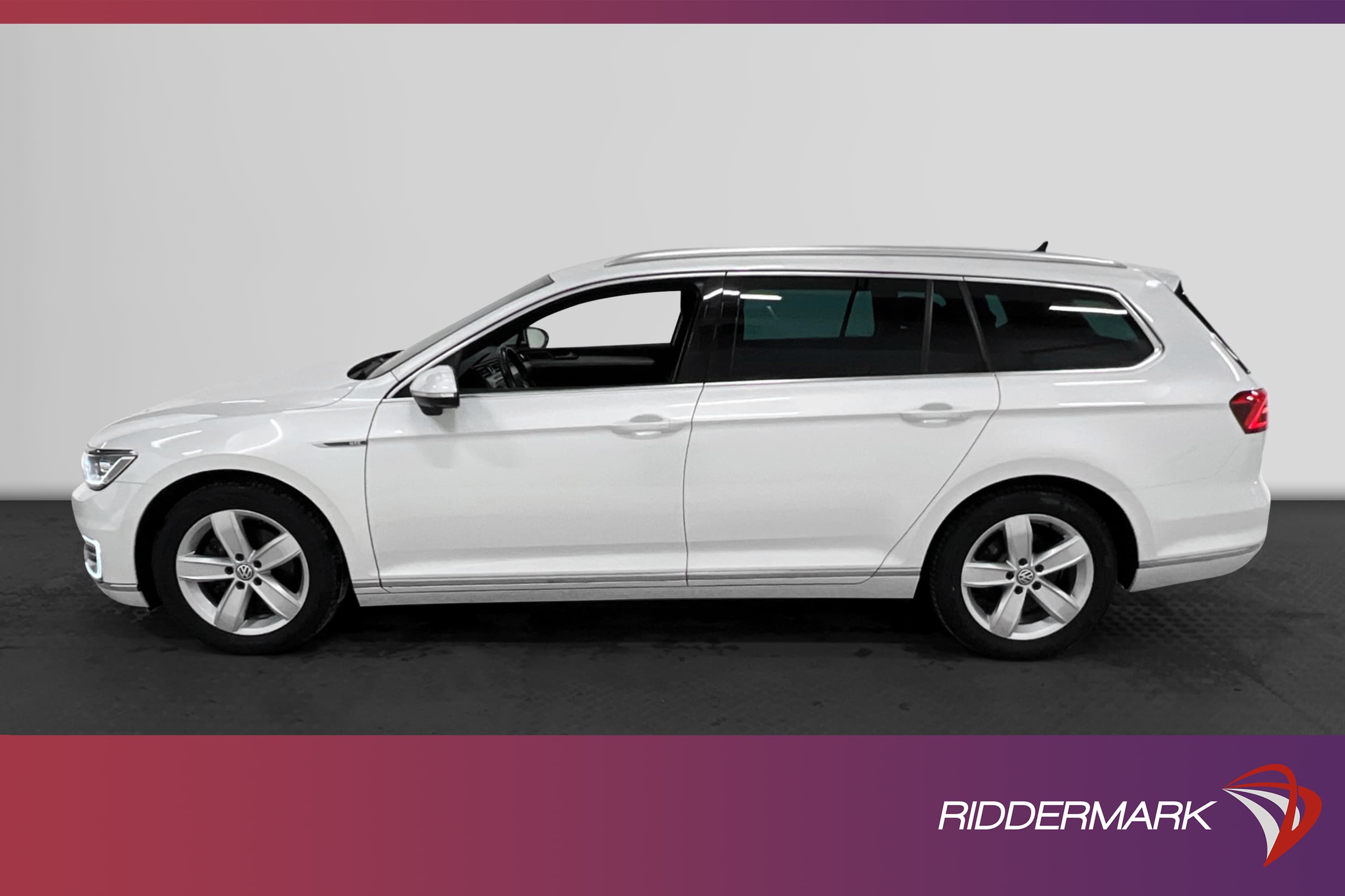 Volkswagen Passat GTE DSG 218hk