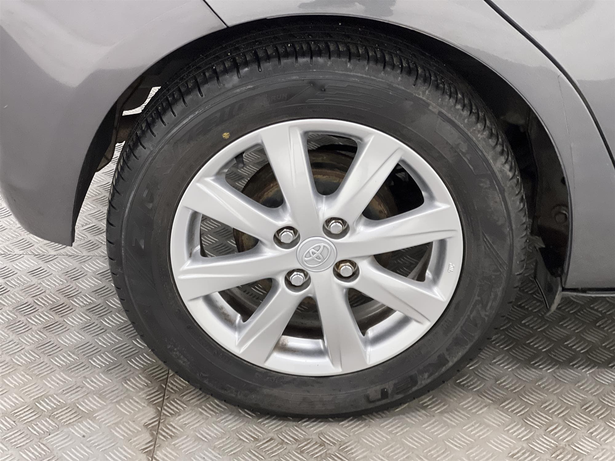 Toyota  Yaris 1.33 99hk M&K Värmare B-Kam 0,45L/Mil