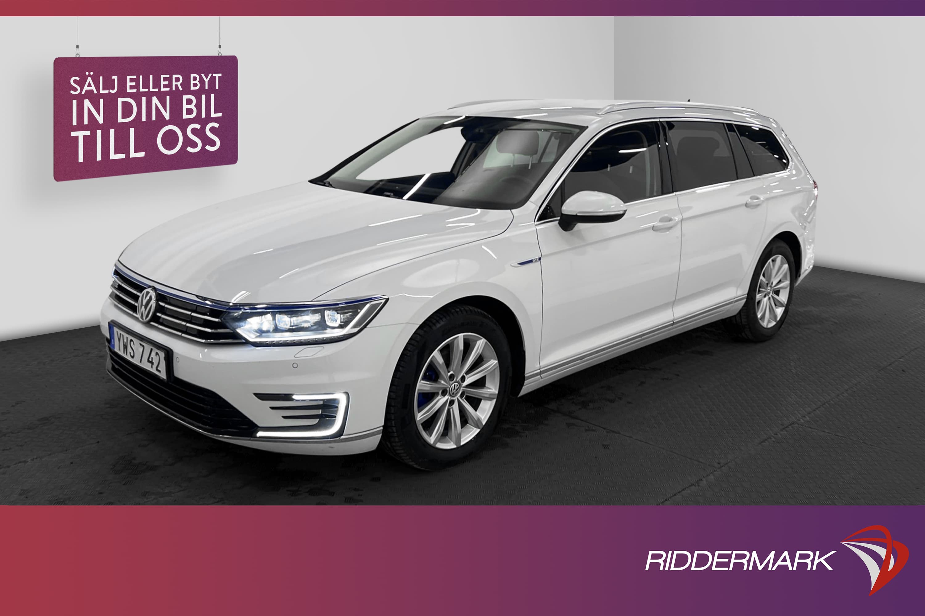 Volkswagen Passat GTE 218hk