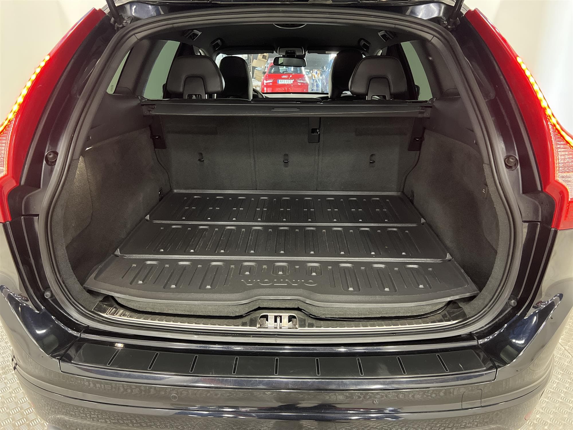 Volvo XC60 D3 136hk  R-Design D-Värm Voc 0,53/Mil