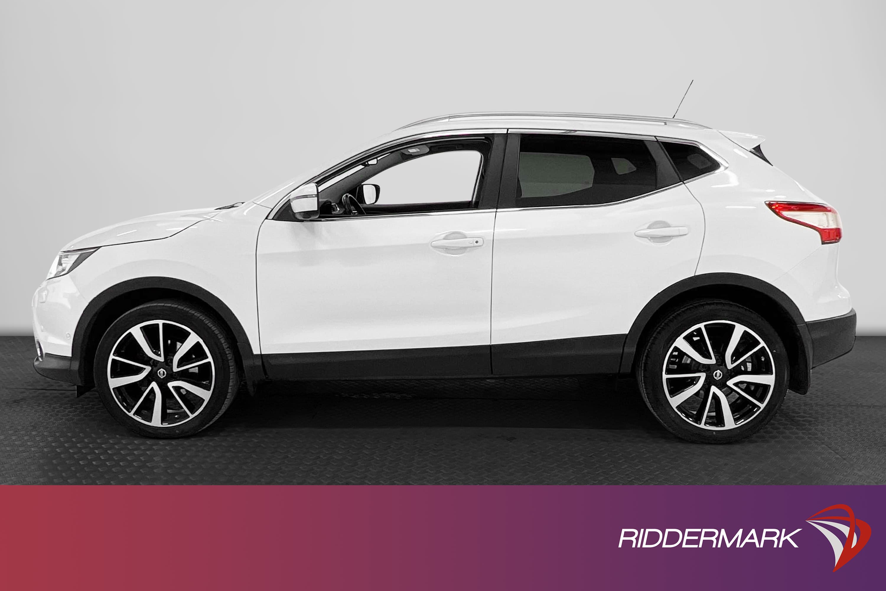 Nissan Qashqai 1.6 dCi 130hk Tekna Pano