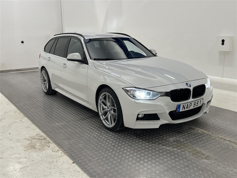 BMW 328i xDrive Touring 245hk