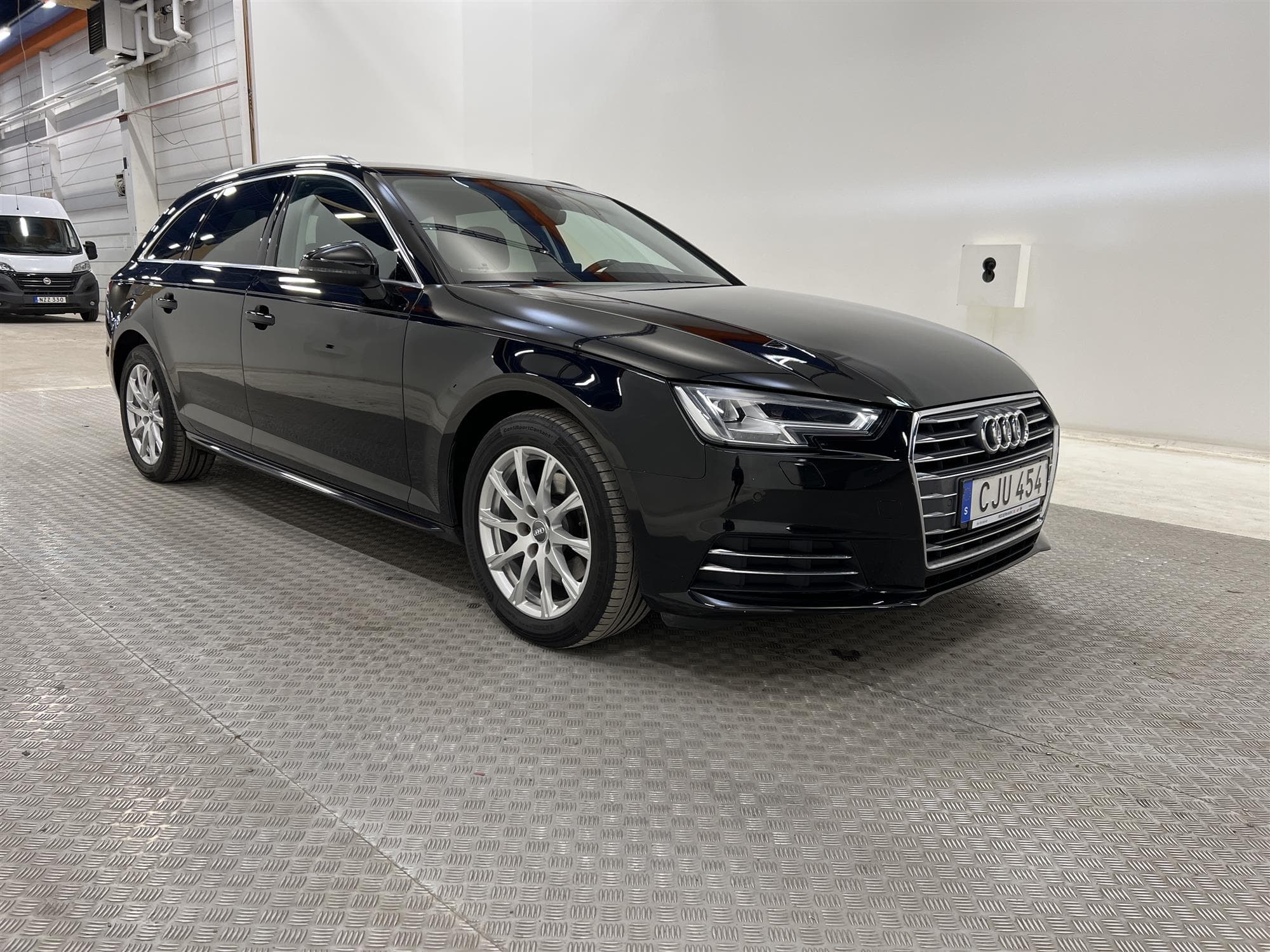 Audi A4 Avant 2.0 TDI 150hk