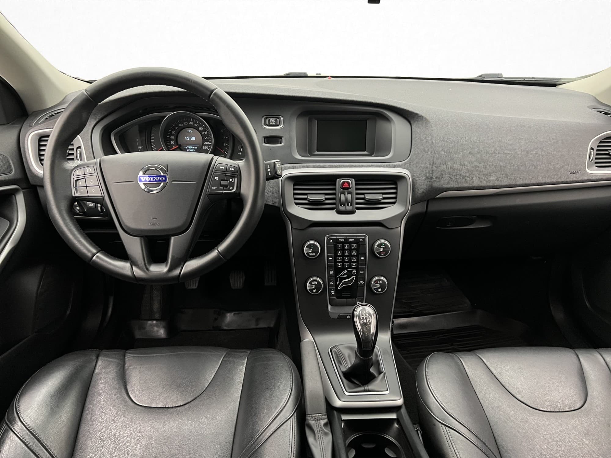 Volvo V40 D2 Kinetic VOC Värmare Sensorer Skinn Farthållare