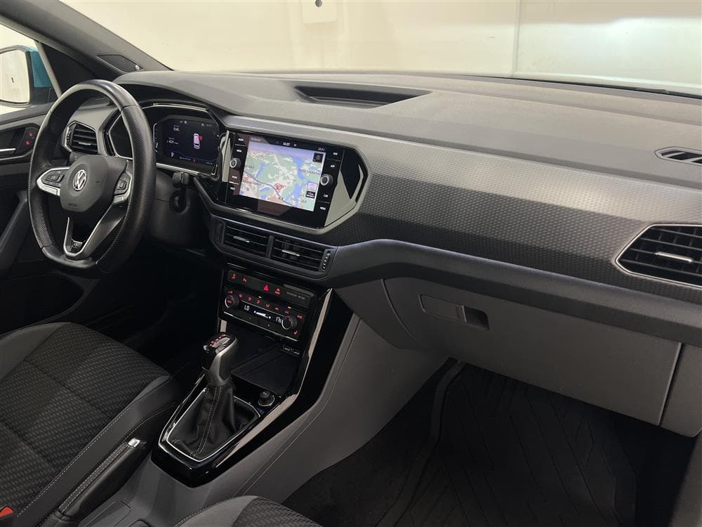 Volkswagen T-Cross 1.0 115hk R-Line Active info Beats Kamerainteriör