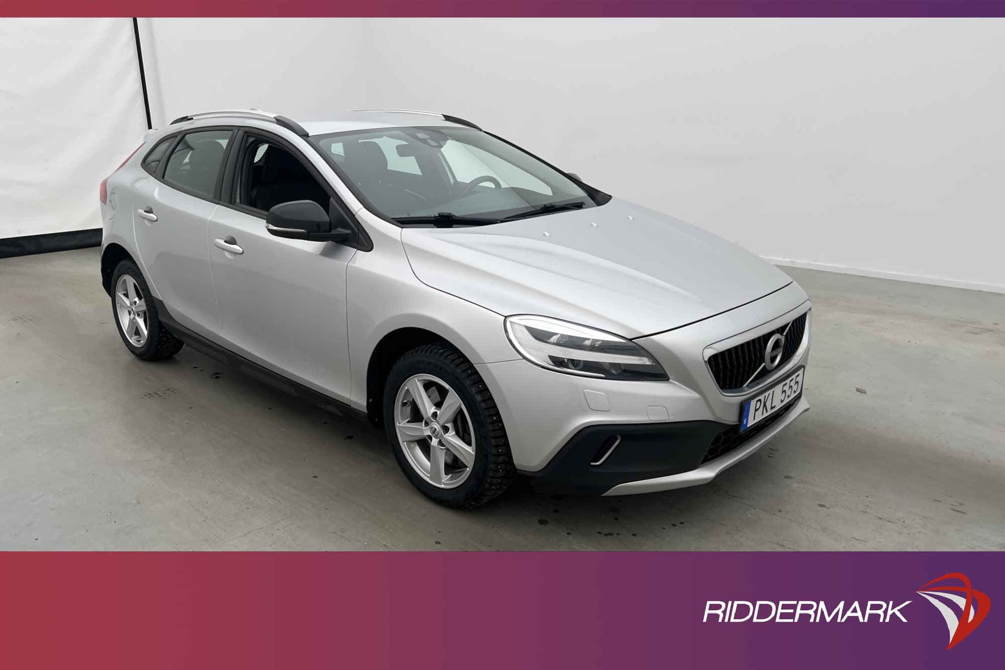 Volvo V40 Cross Country D3 150hk Momentum Plus VOC D-Värm