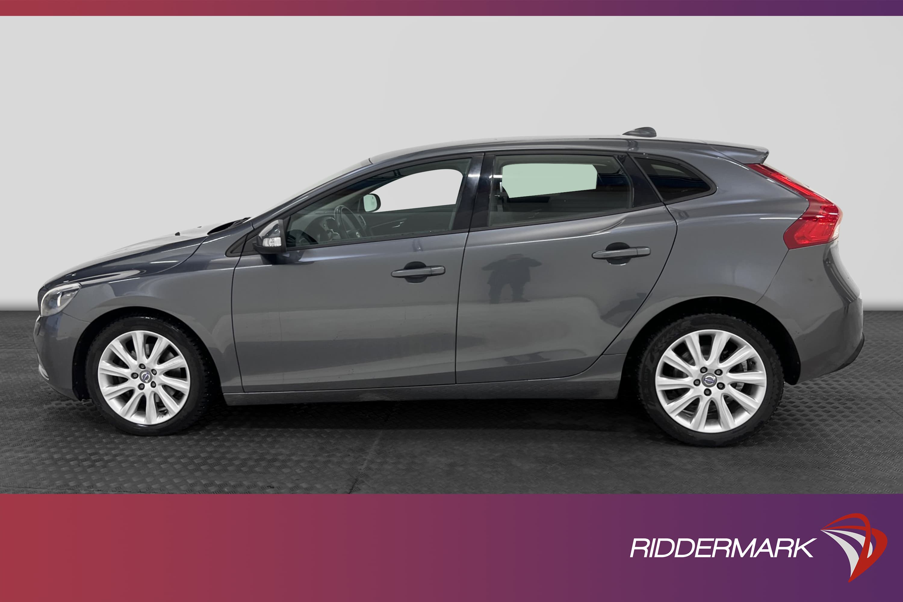 Volvo V40 D2 115hk D-Värmare VOC Nybytt kamrem