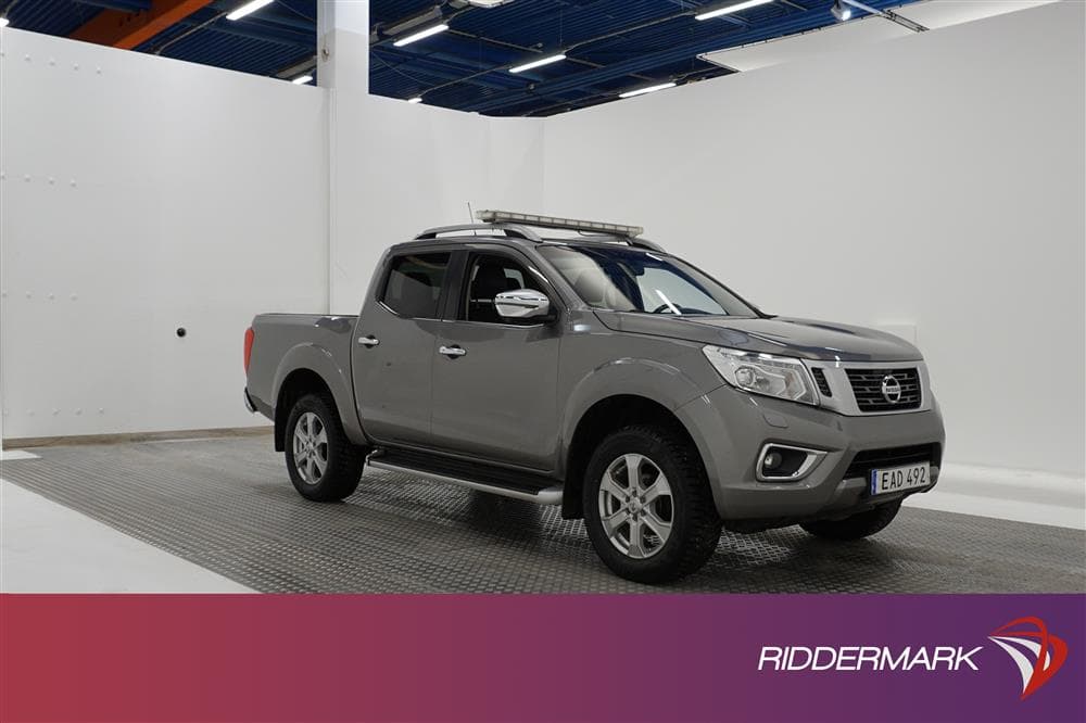 Nissan Navara 2.3 dCi Tekna 4x4 Eu6 190hk Diff Moms exteriör