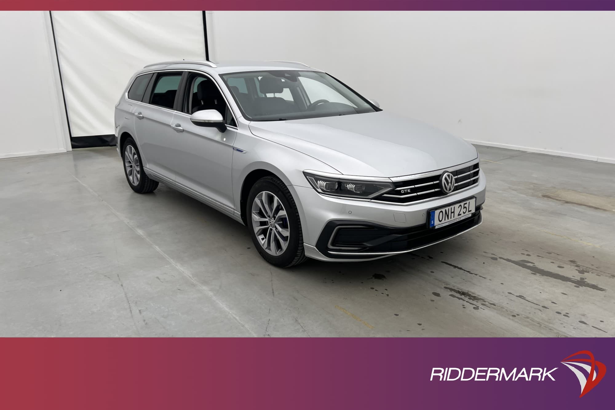 Volkswagen Passat GTE 218hk